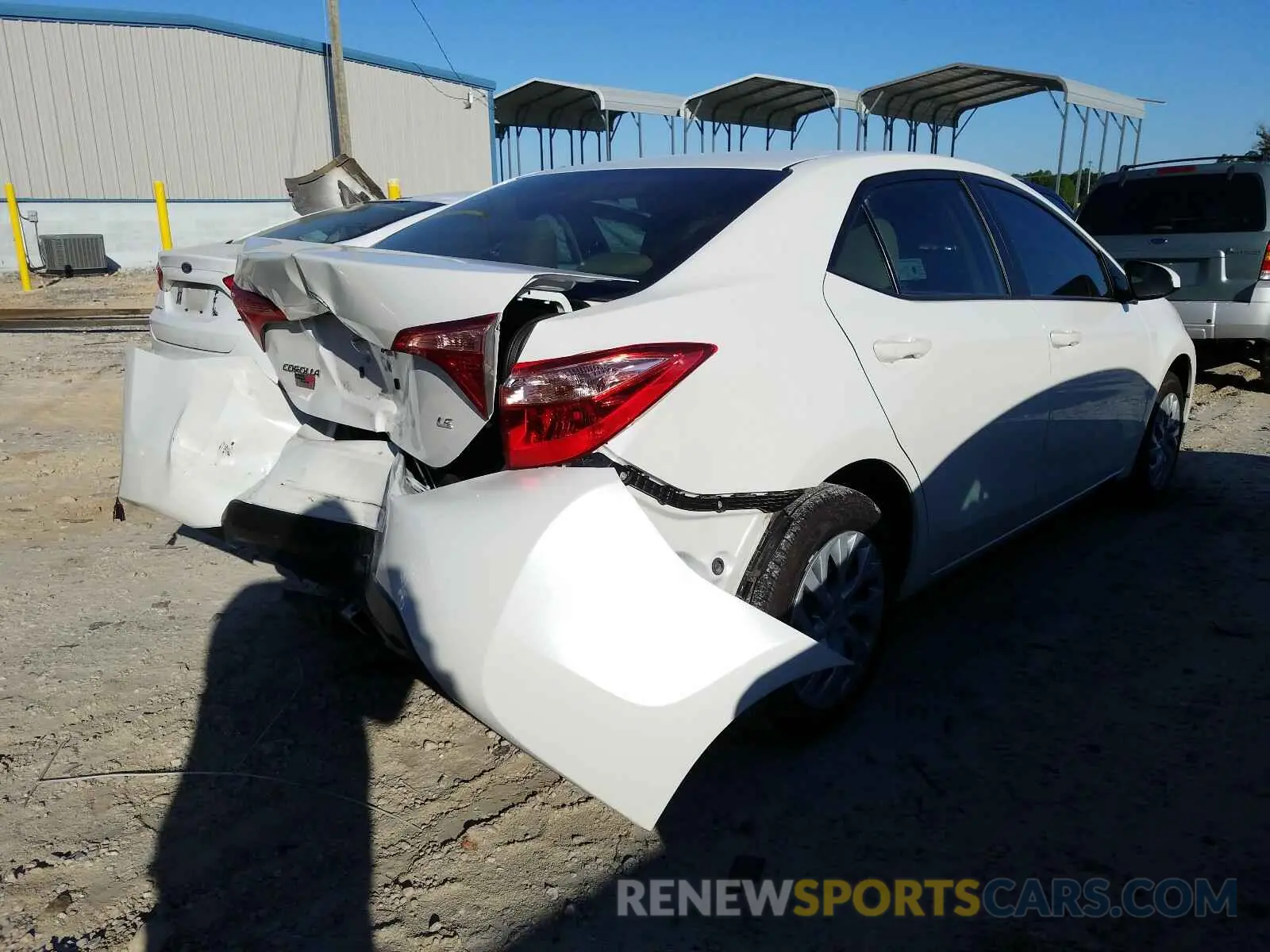4 Photograph of a damaged car 5YFBURHE9KP867505 TOYOTA COROLLA 2019