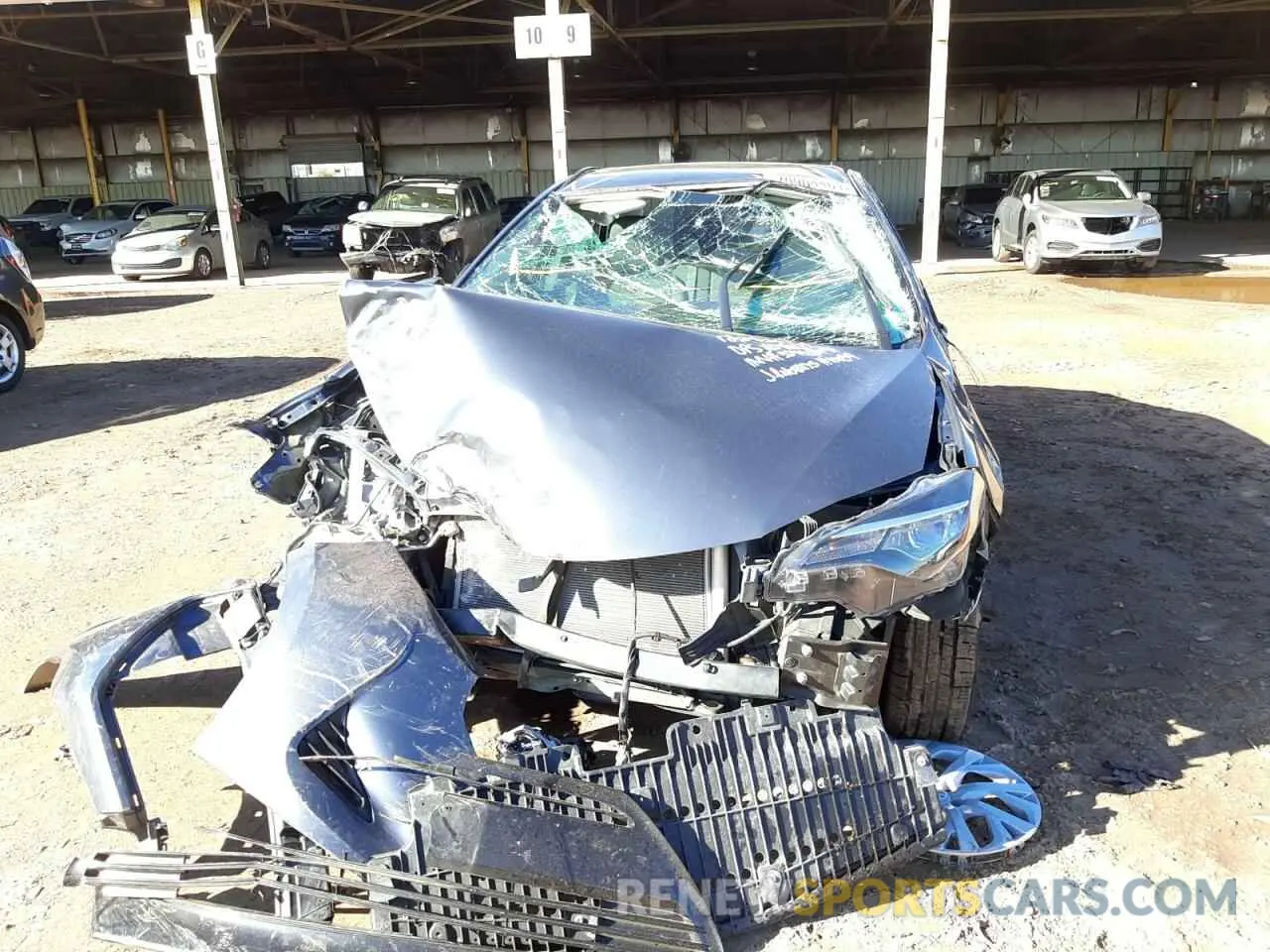 9 Photograph of a damaged car 5YFBURHE9KP882831 TOYOTA COROLLA 2019