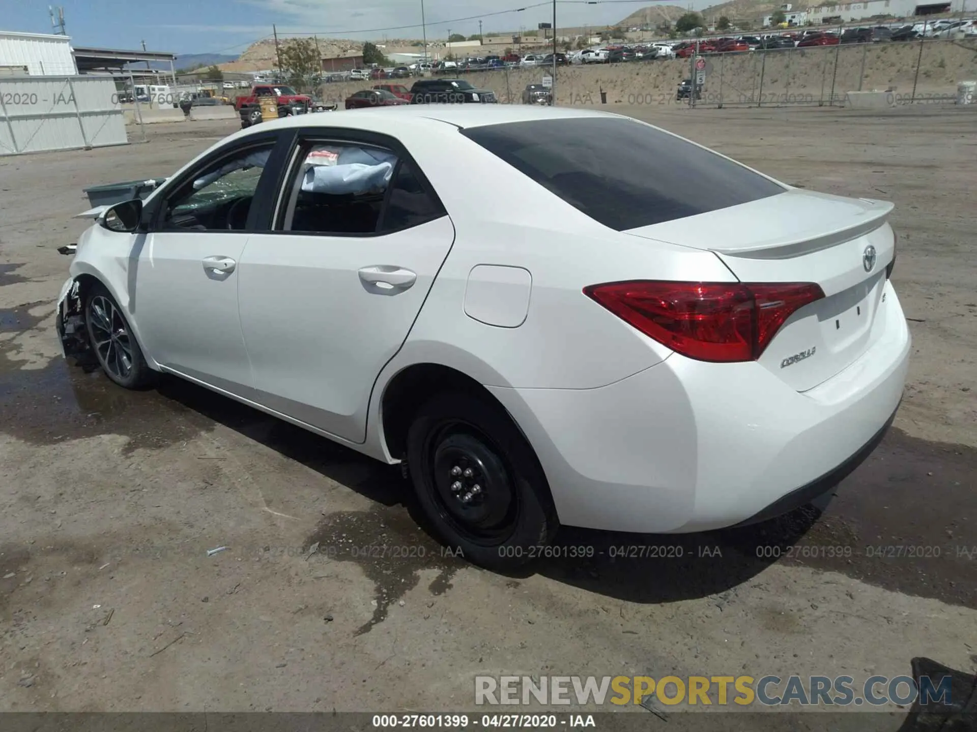 3 Photograph of a damaged car 5YFBURHE9KP883932 TOYOTA COROLLA 2019