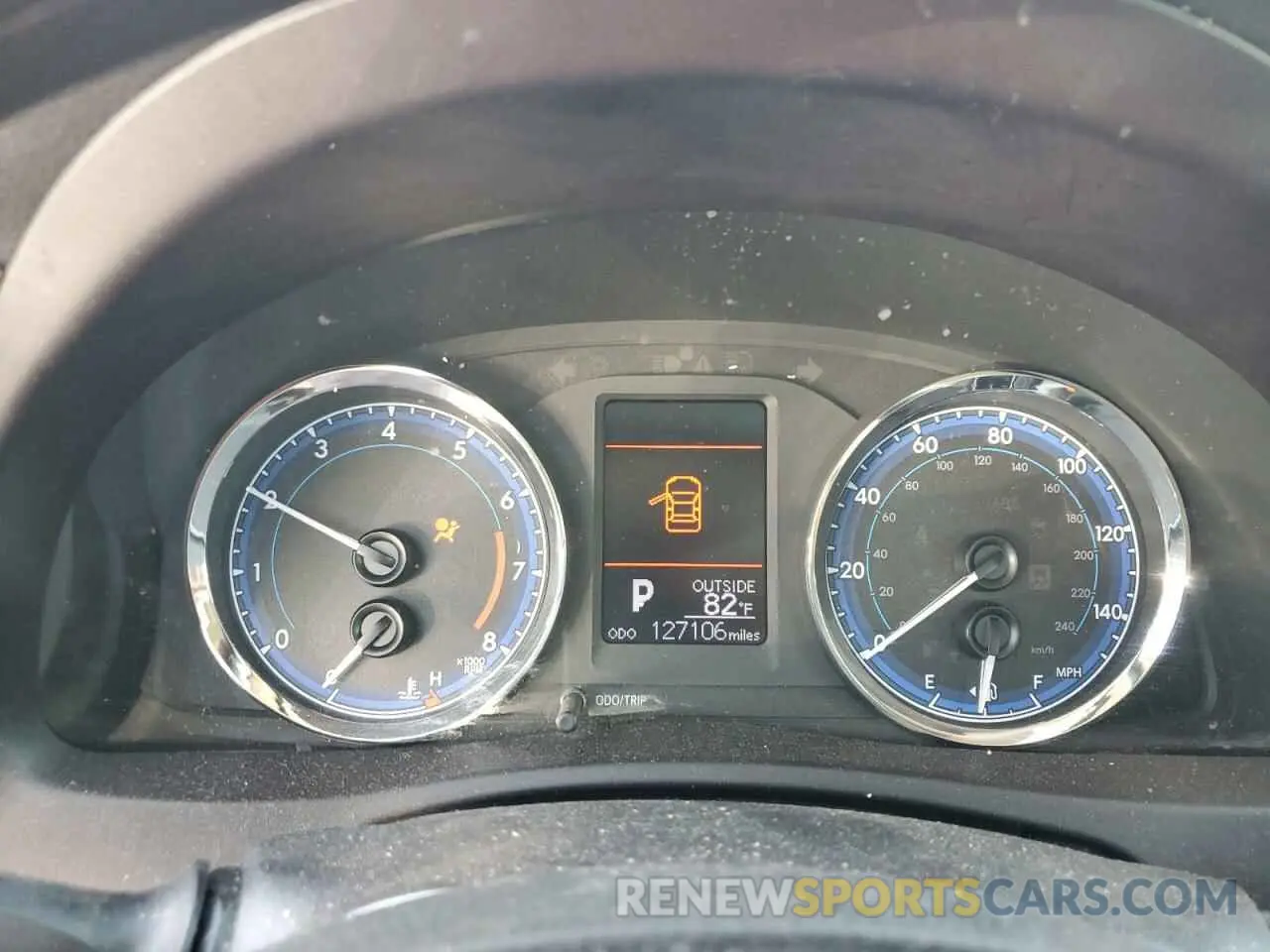 9 Photograph of a damaged car 5YFBURHE9KP888872 TOYOTA COROLLA 2019