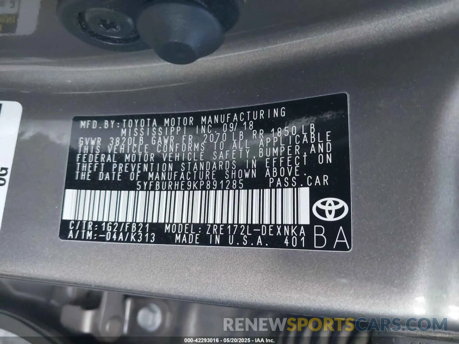 9 Photograph of a damaged car 5YFBURHE9KP891285 TOYOTA COROLLA 2019