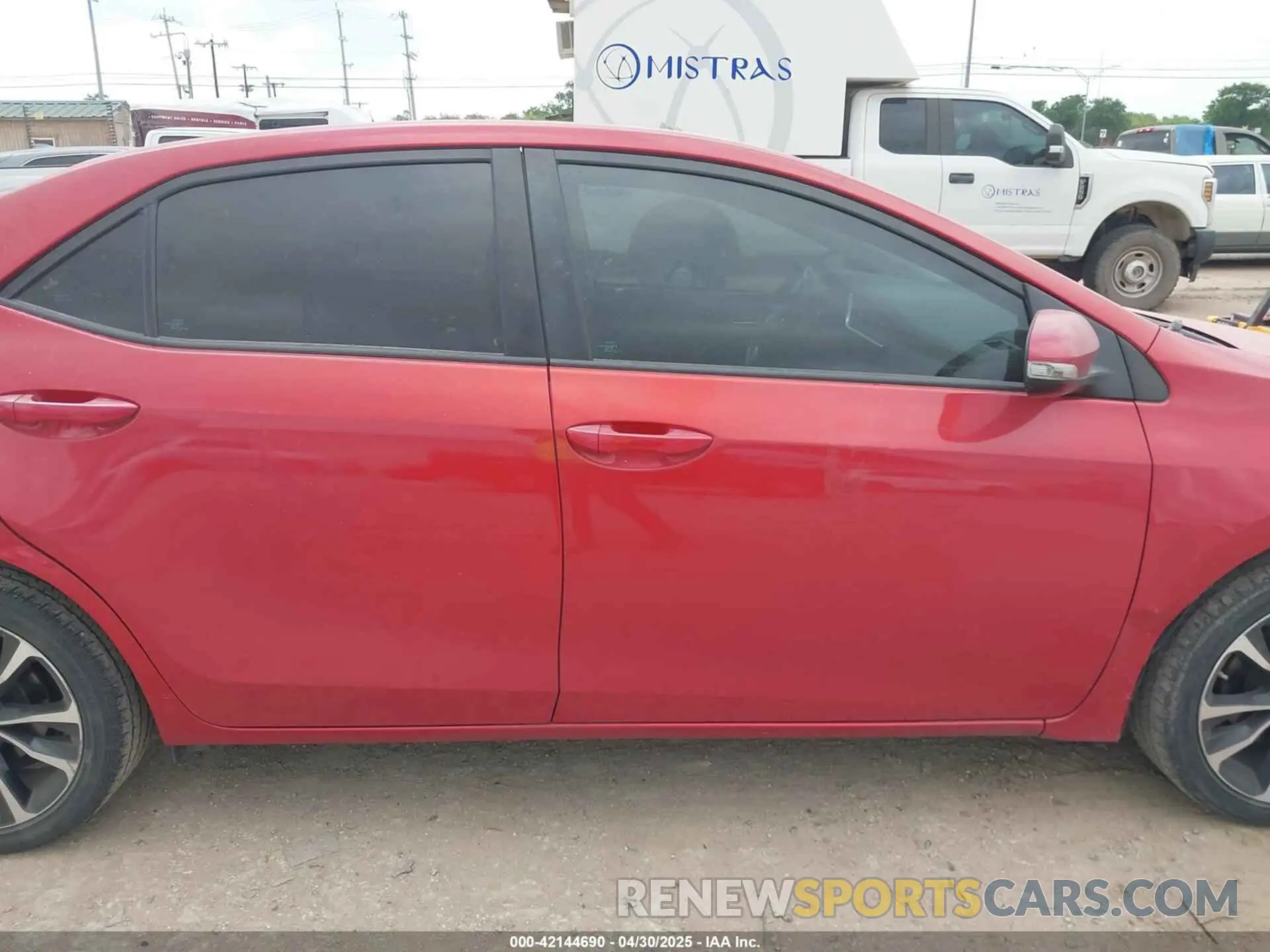 13 Photograph of a damaged car 5YFBURHE9KP893540 TOYOTA COROLLA 2019