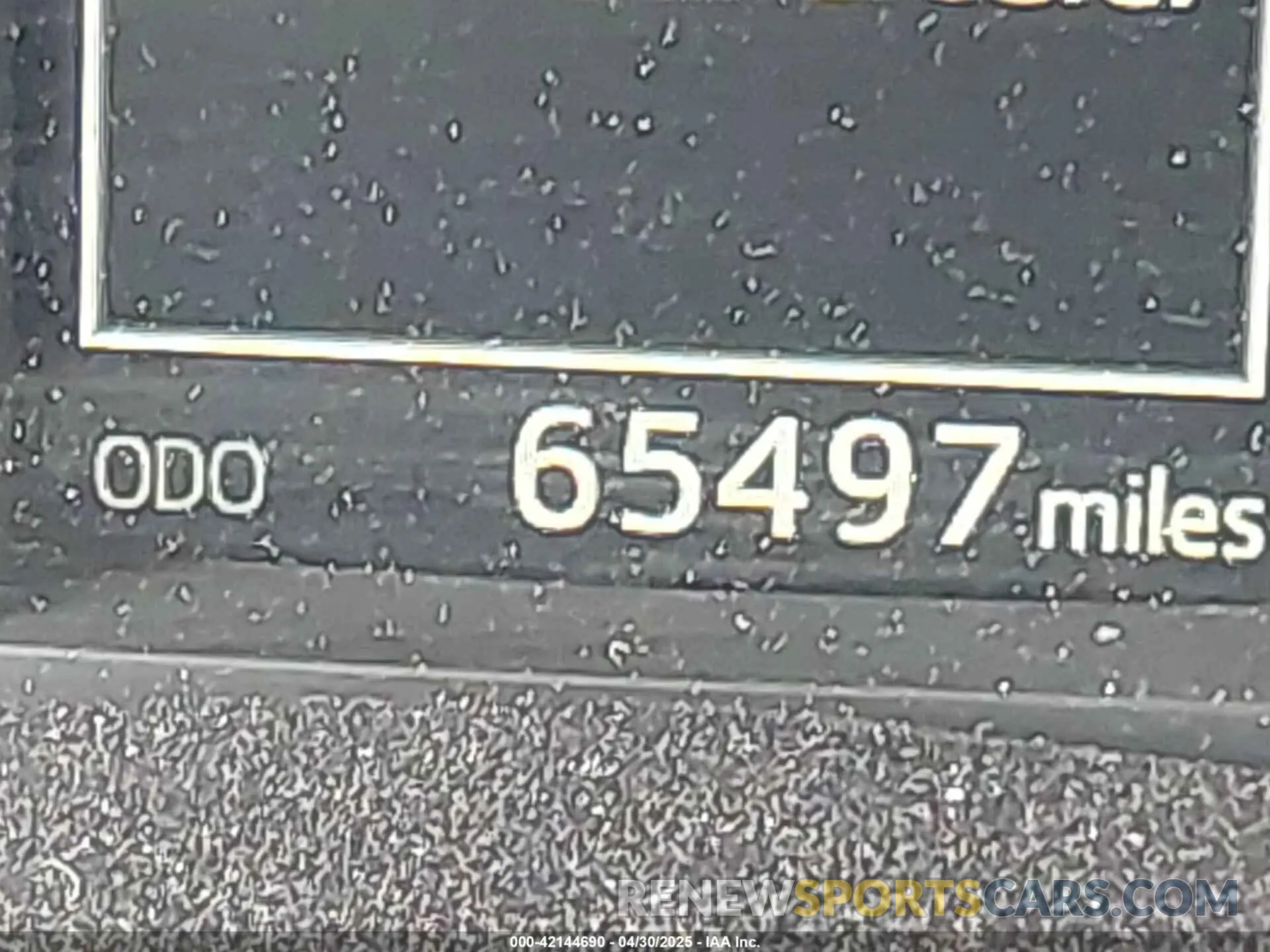 15 Photograph of a damaged car 5YFBURHE9KP893540 TOYOTA COROLLA 2019