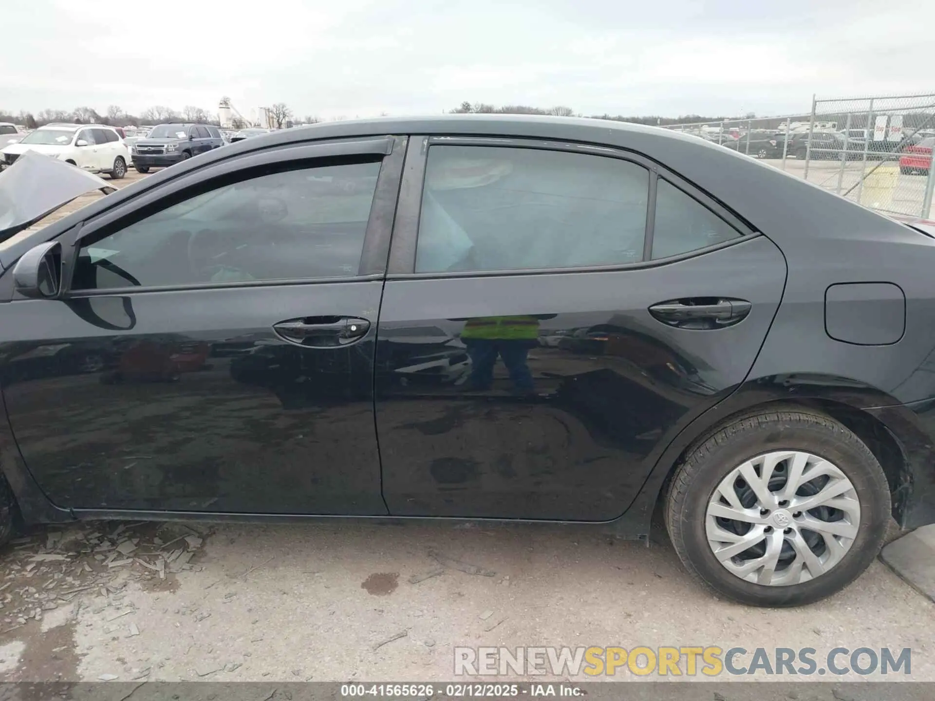 14 Фотография поврежденного автомобиля 5YFBURHE9KP894770 TOYOTA COROLLA 2019