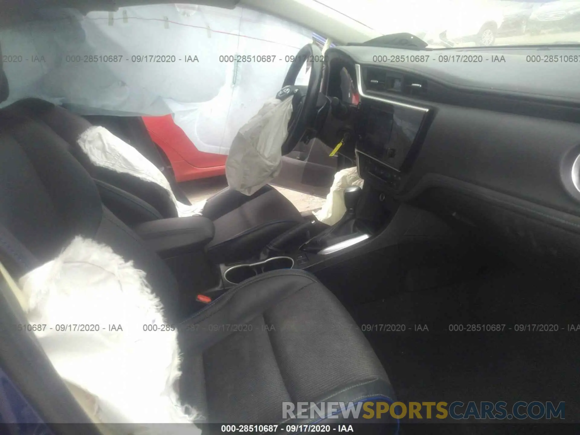5 Photograph of a damaged car 5YFBURHE9KP895840 TOYOTA COROLLA 2019
