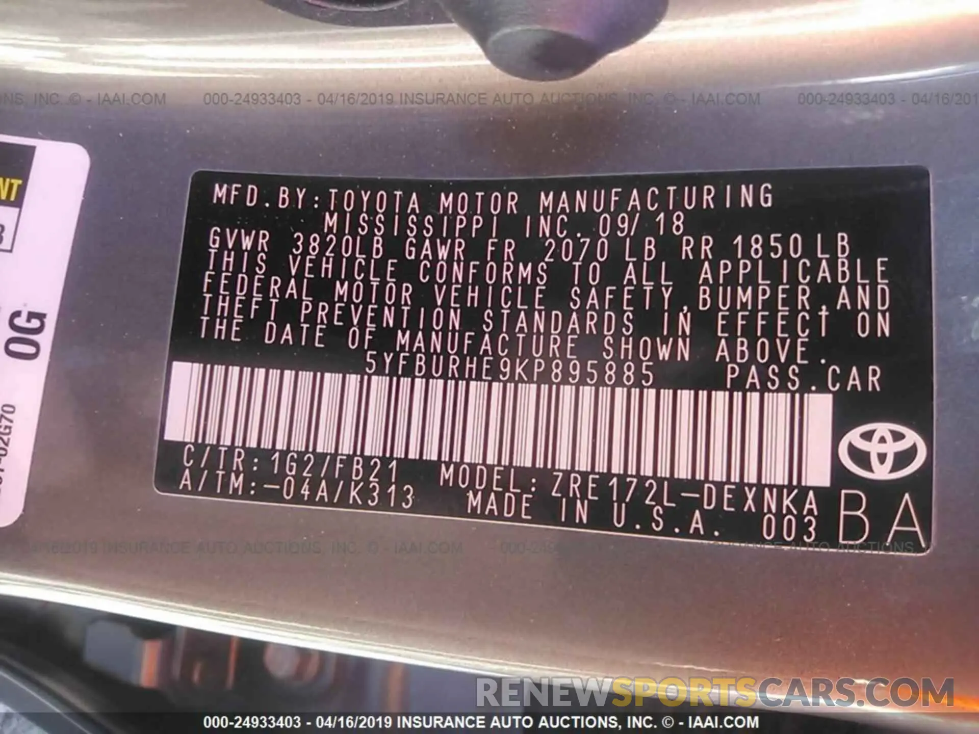 9 Photograph of a damaged car 5YFBURHE9KP895885 TOYOTA COROLLA 2019