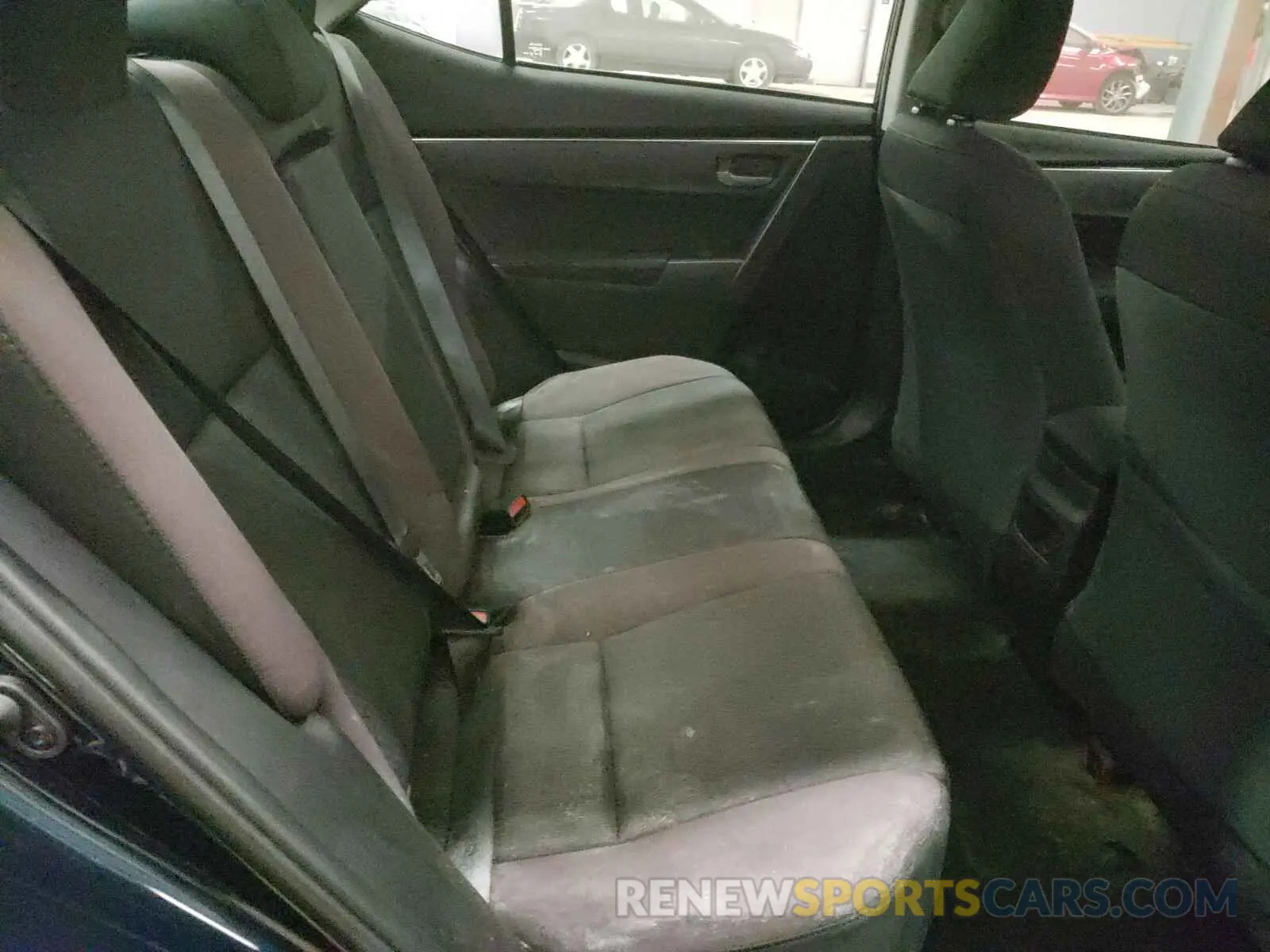6 Photograph of a damaged car 5YFBURHE9KP897314 TOYOTA COROLLA 2019