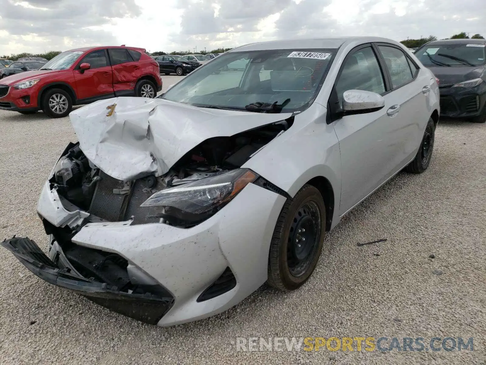 2 Photograph of a damaged car 5YFBURHE9KP899371 TOYOTA COROLLA 2019