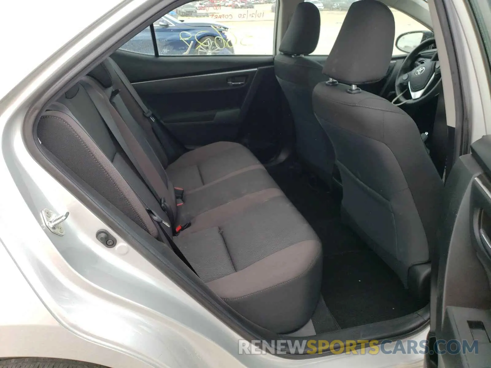 6 Photograph of a damaged car 5YFBURHE9KP899371 TOYOTA COROLLA 2019