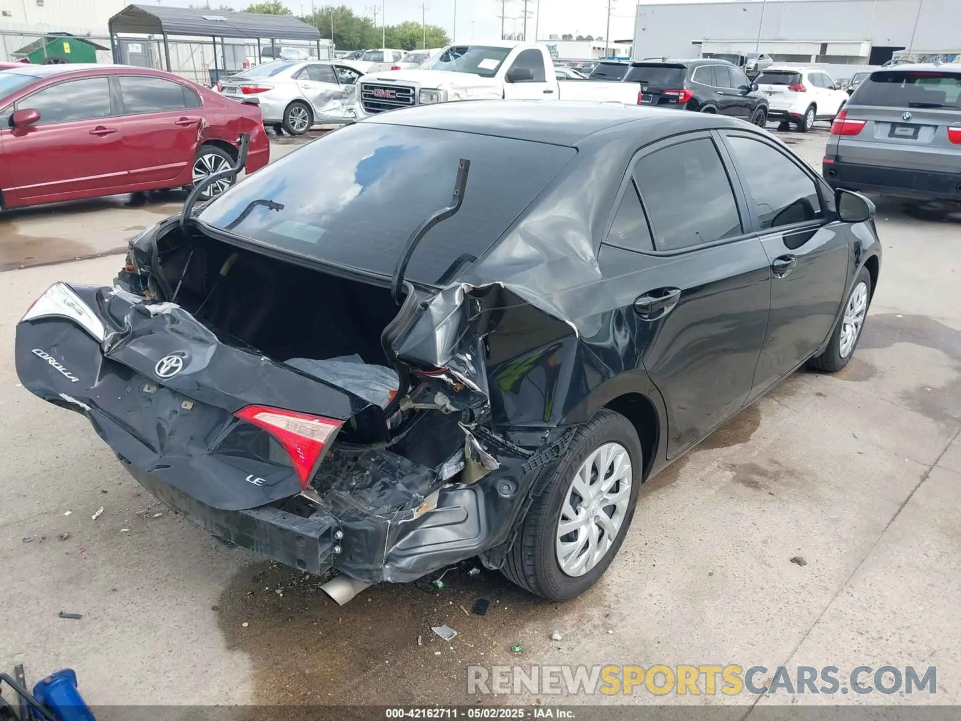 4 Фотография поврежденного автомобиля 5YFBURHE9KP901622 TOYOTA COROLLA 2019