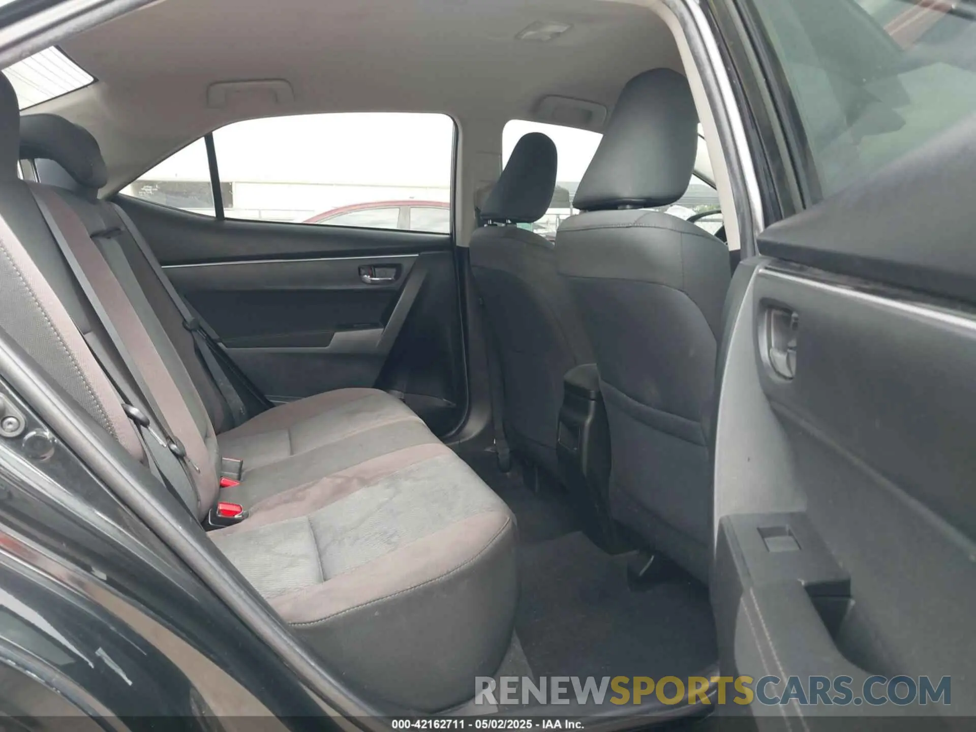 8 Фотография поврежденного автомобиля 5YFBURHE9KP901622 TOYOTA COROLLA 2019