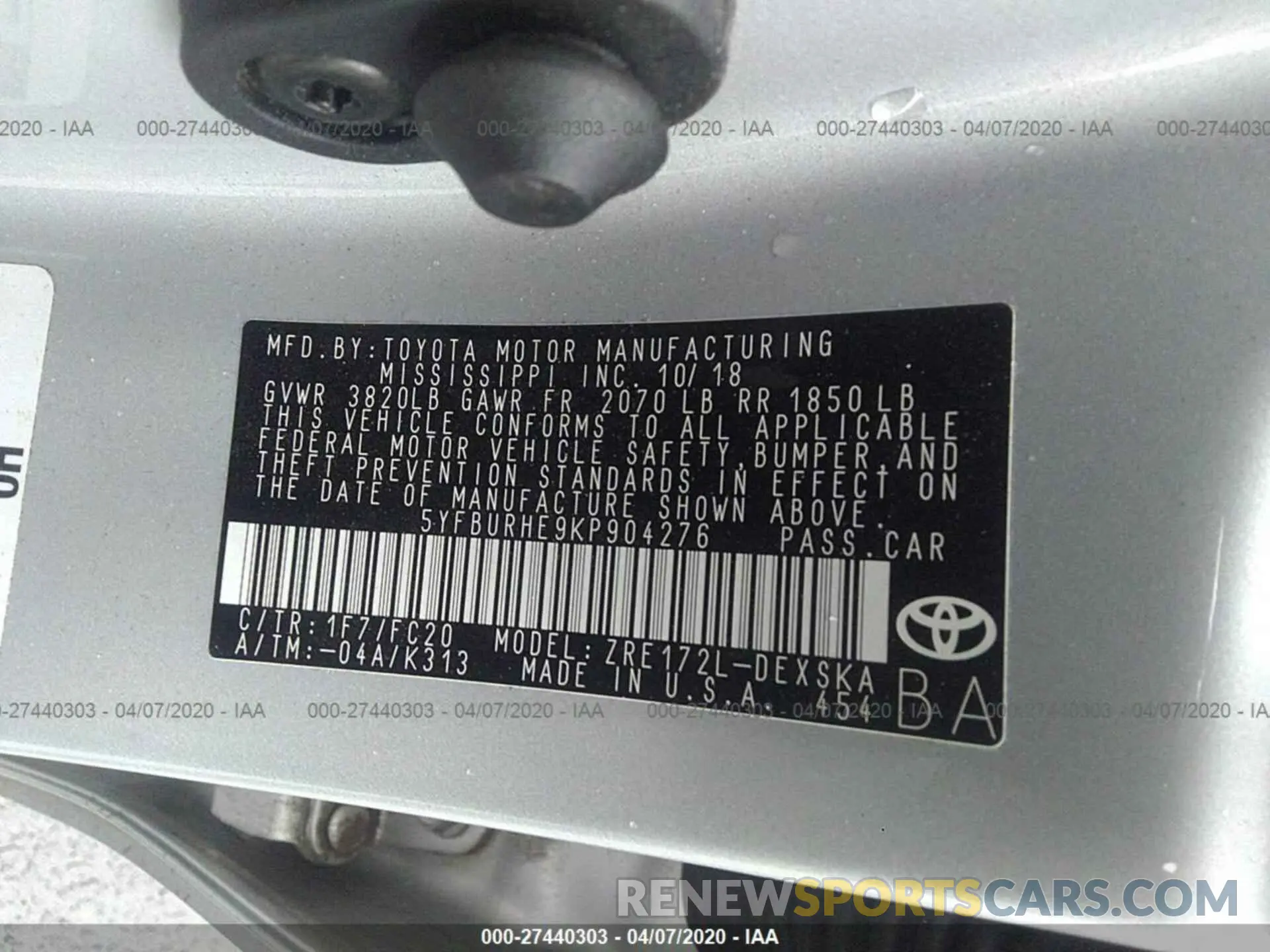 9 Photograph of a damaged car 5YFBURHE9KP904276 TOYOTA COROLLA 2019