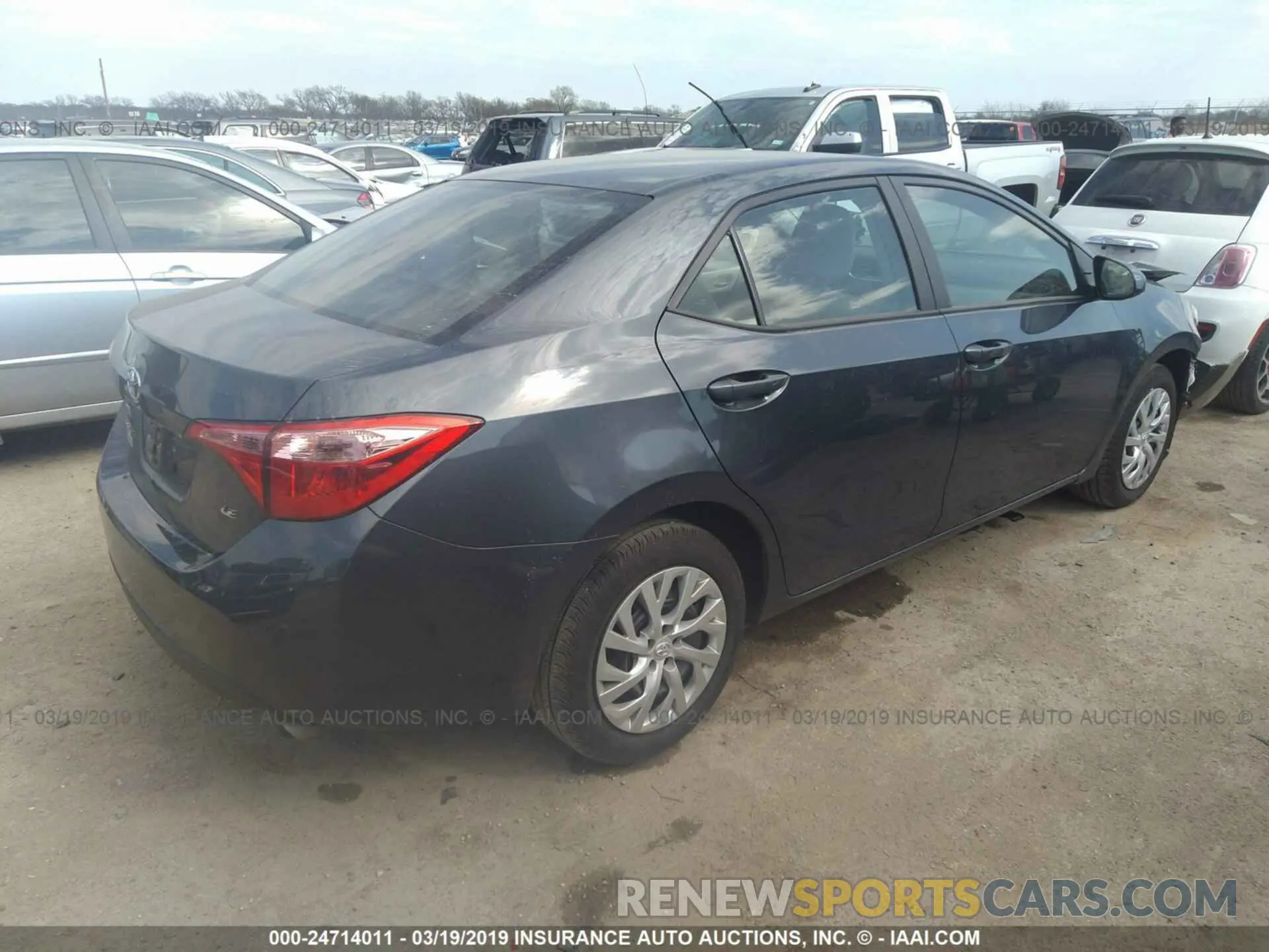 4 Photograph of a damaged car 5YFBURHE9KP904438 TOYOTA COROLLA 2019