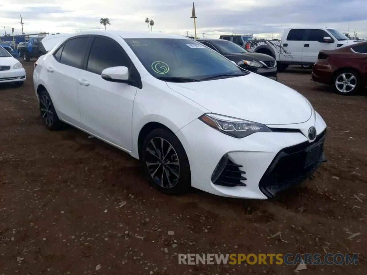 1 Photograph of a damaged car 5YFBURHE9KP909574 TOYOTA COROLLA 2019