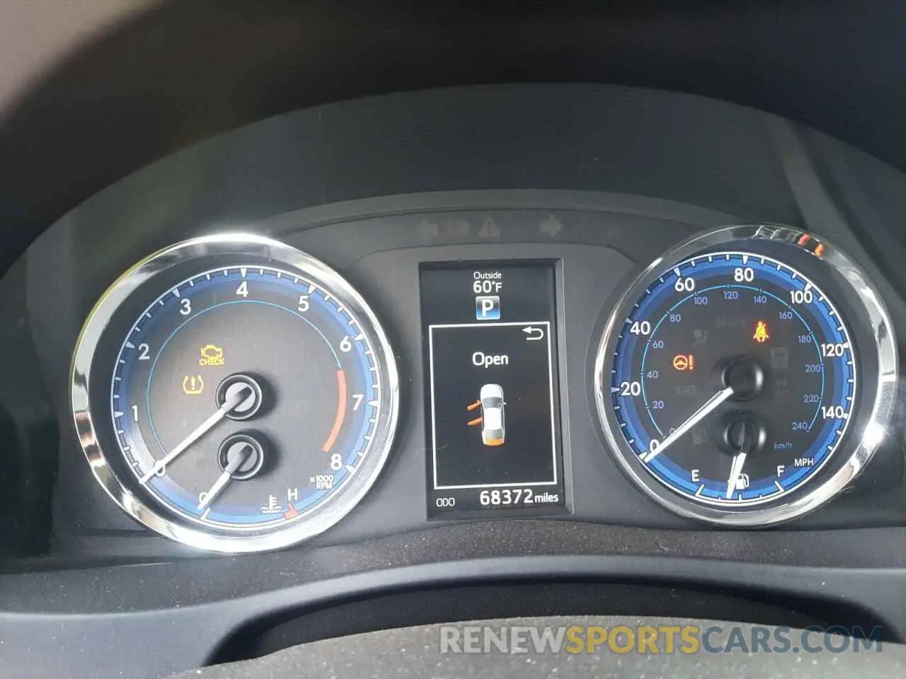 8 Photograph of a damaged car 5YFBURHE9KP909574 TOYOTA COROLLA 2019