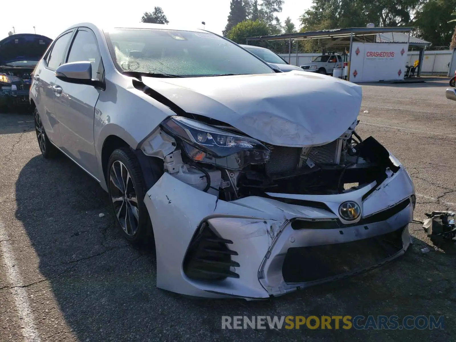 1 Photograph of a damaged car 5YFBURHE9KP914757 TOYOTA COROLLA 2019