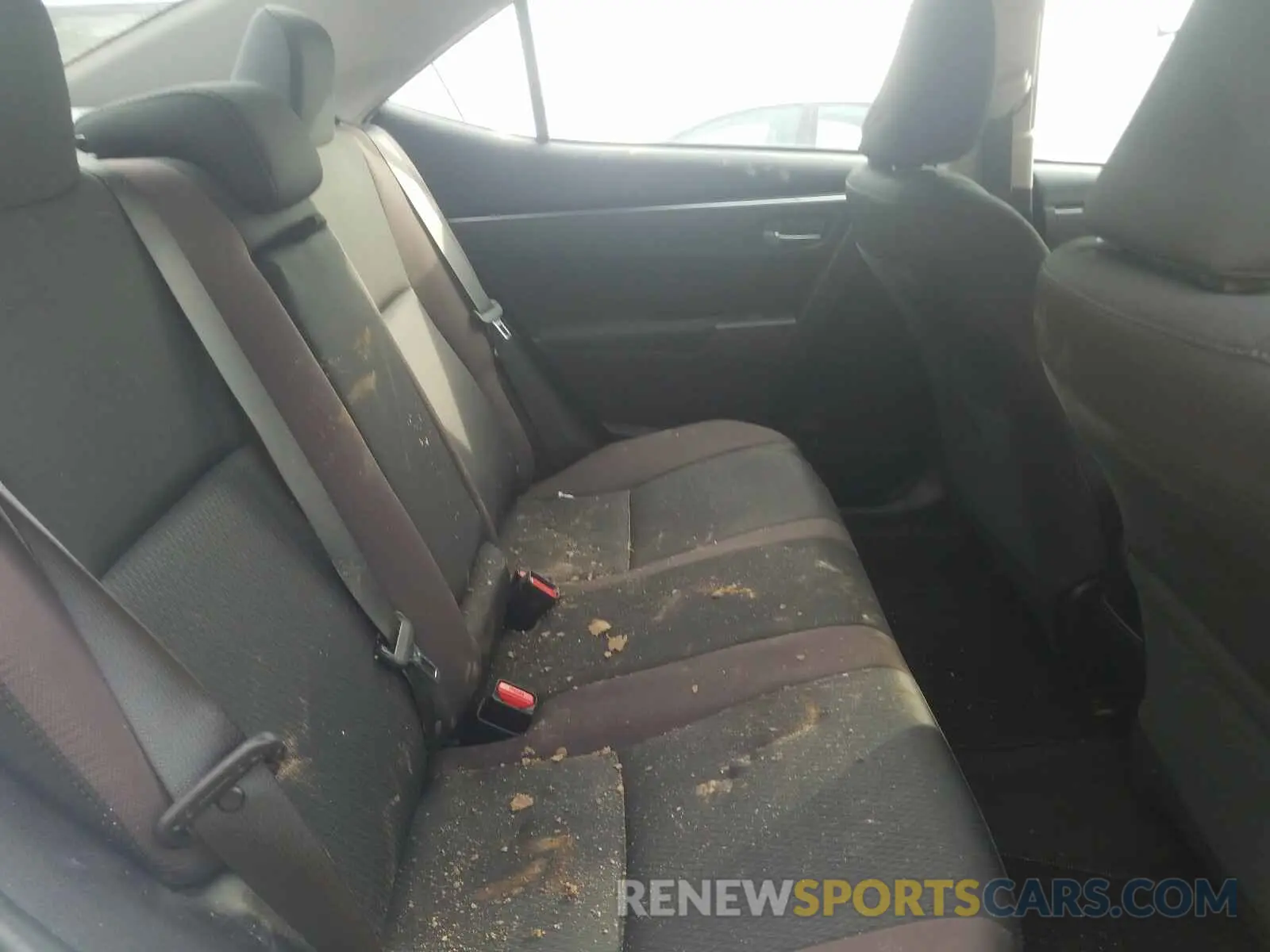6 Photograph of a damaged car 5YFBURHE9KP919277 TOYOTA COROLLA 2019
