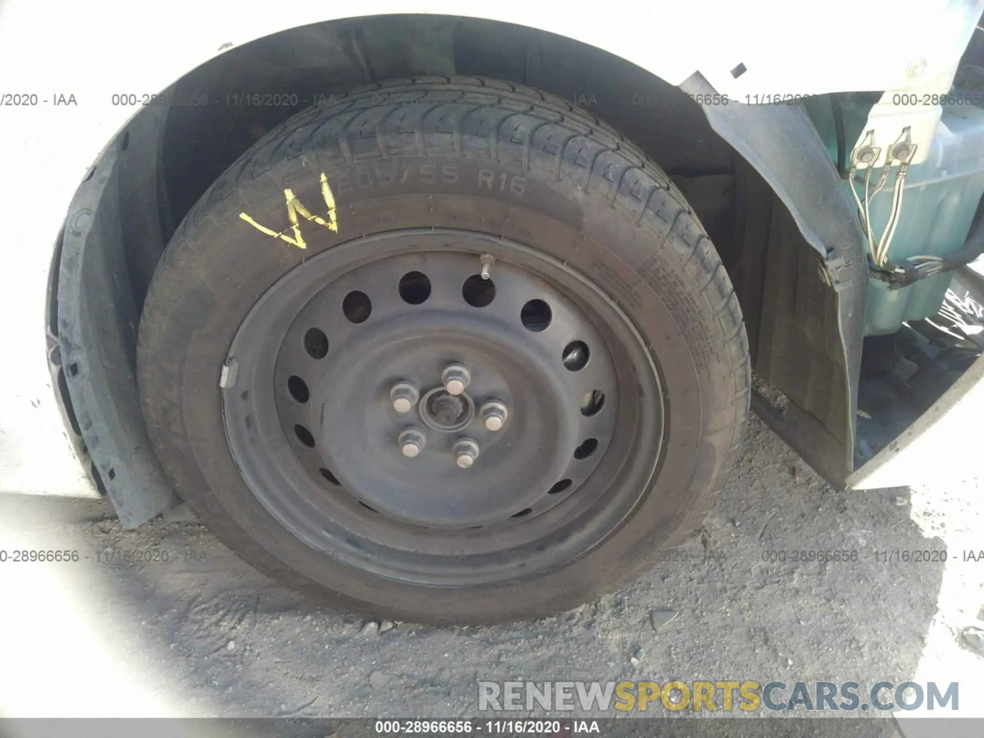 14 Photograph of a damaged car 5YFBURHE9KP920445 TOYOTA COROLLA 2019