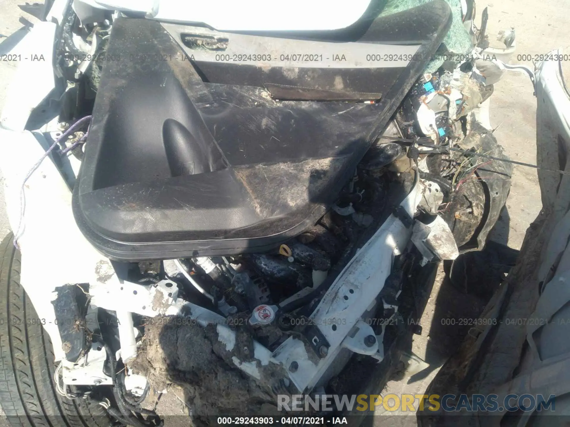 10 Photograph of a damaged car 5YFBURHE9KP922387 TOYOTA COROLLA 2019