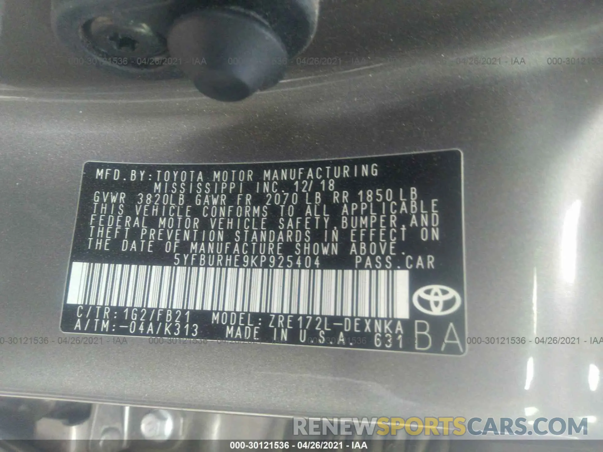 9 Photograph of a damaged car 5YFBURHE9KP925404 TOYOTA COROLLA 2019