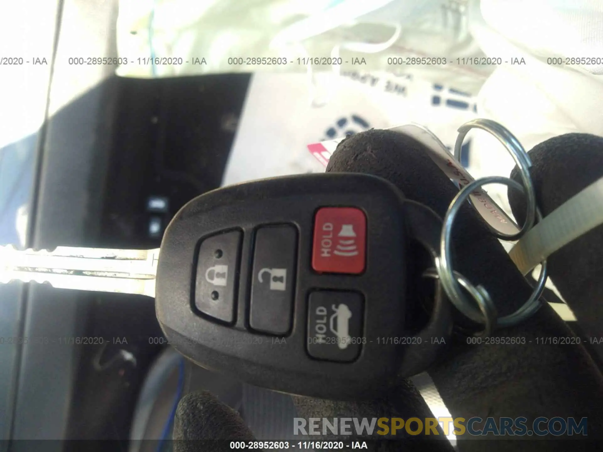 11 Photograph of a damaged car 5YFBURHE9KP926052 TOYOTA COROLLA 2019