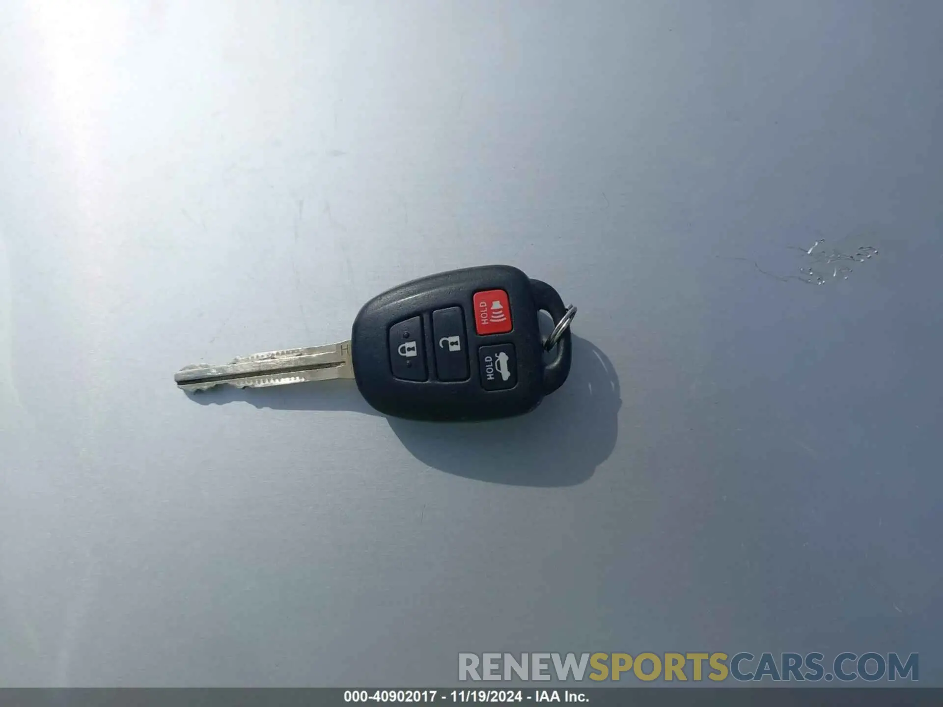 11 Фотография поврежденного автомобиля 5YFBURHE9KP926360 TOYOTA COROLLA 2019