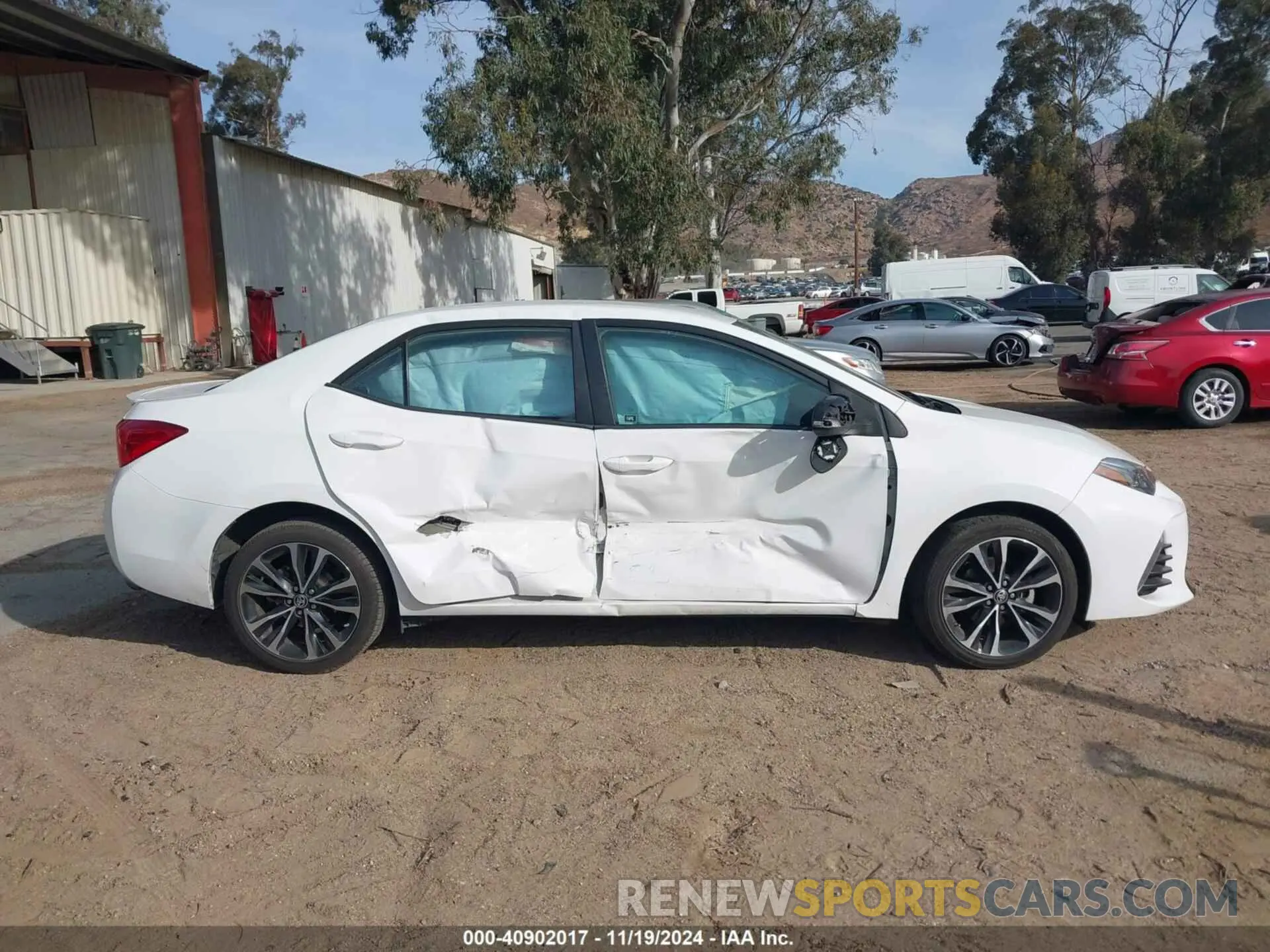 13 Фотография поврежденного автомобиля 5YFBURHE9KP926360 TOYOTA COROLLA 2019