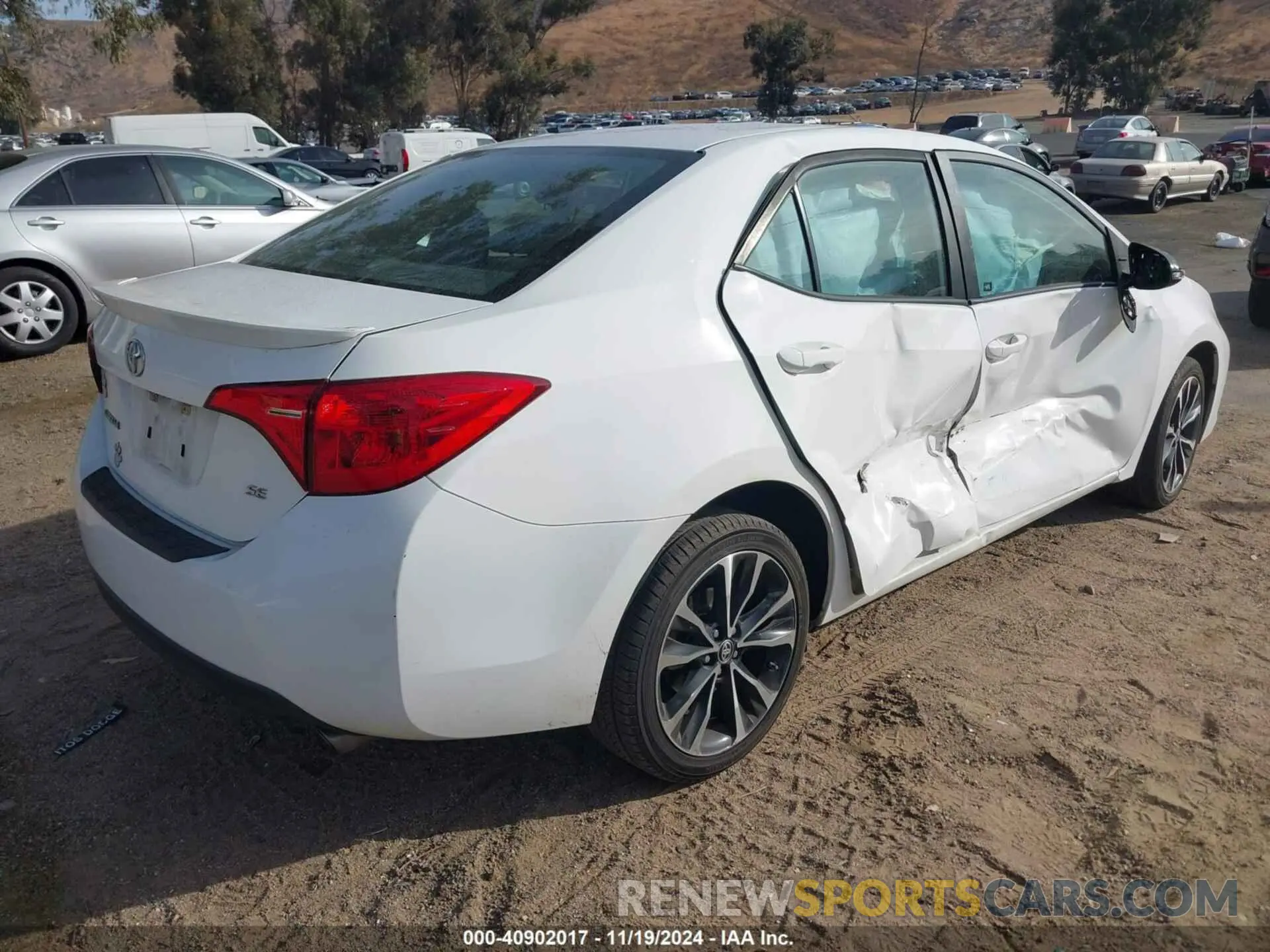 4 Фотография поврежденного автомобиля 5YFBURHE9KP926360 TOYOTA COROLLA 2019