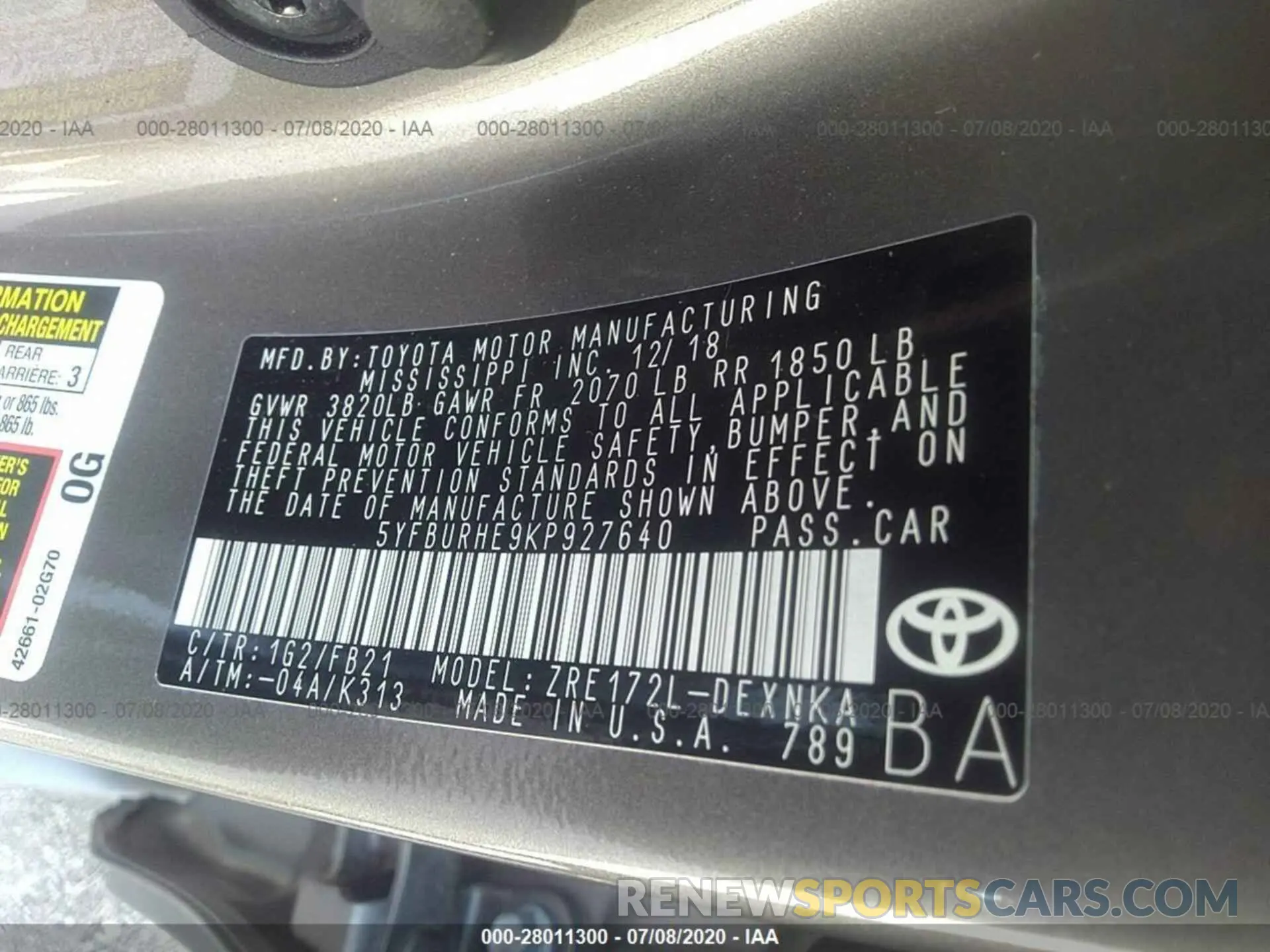 9 Photograph of a damaged car 5YFBURHE9KP927640 TOYOTA COROLLA 2019