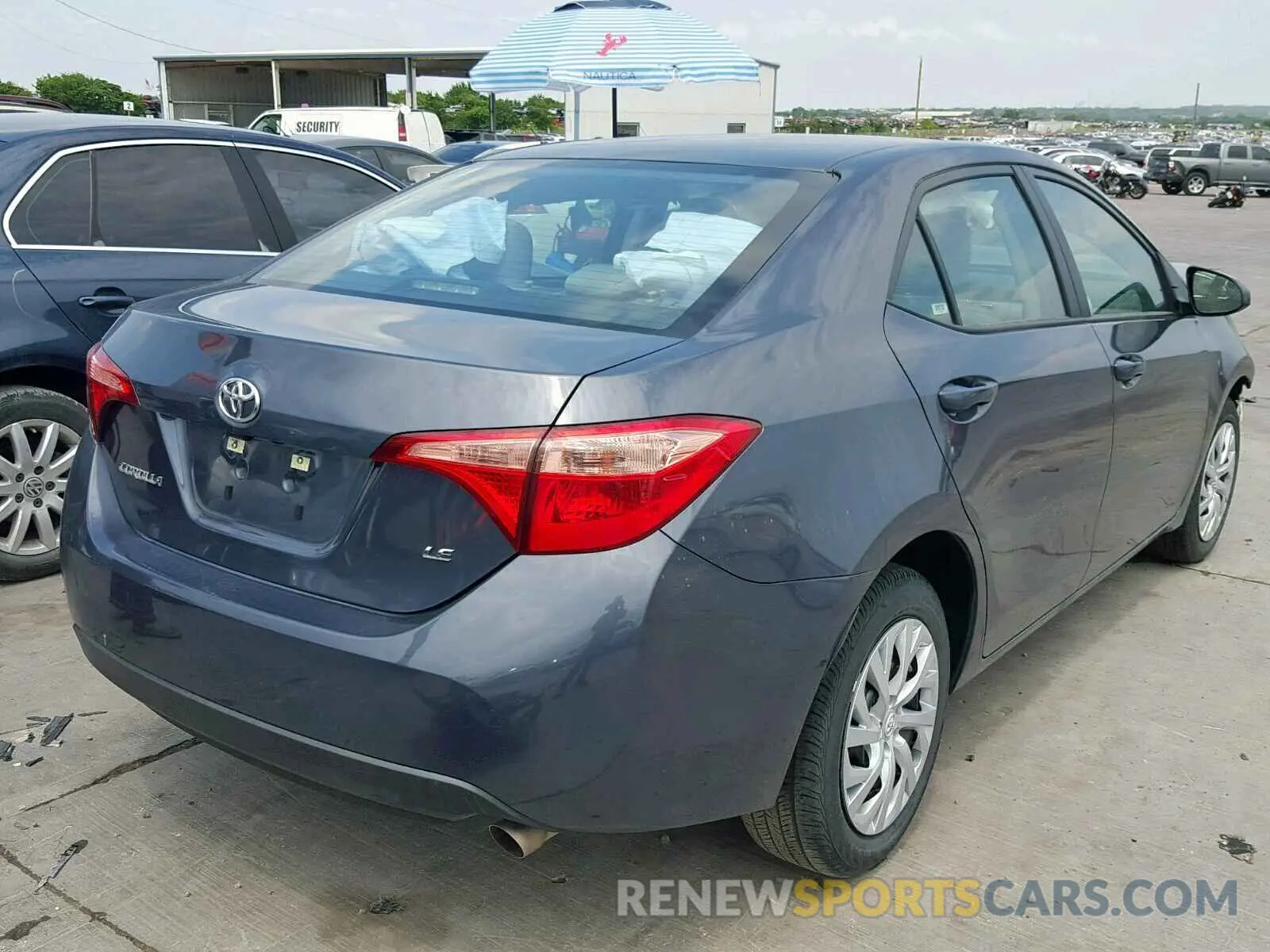 4 Photograph of a damaged car 5YFBURHE9KP928500 TOYOTA COROLLA 2019
