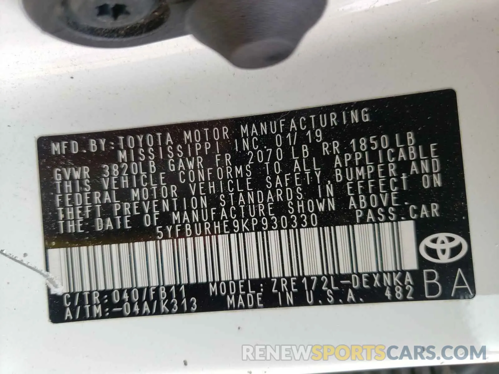 10 Photograph of a damaged car 5YFBURHE9KP930330 TOYOTA COROLLA 2019