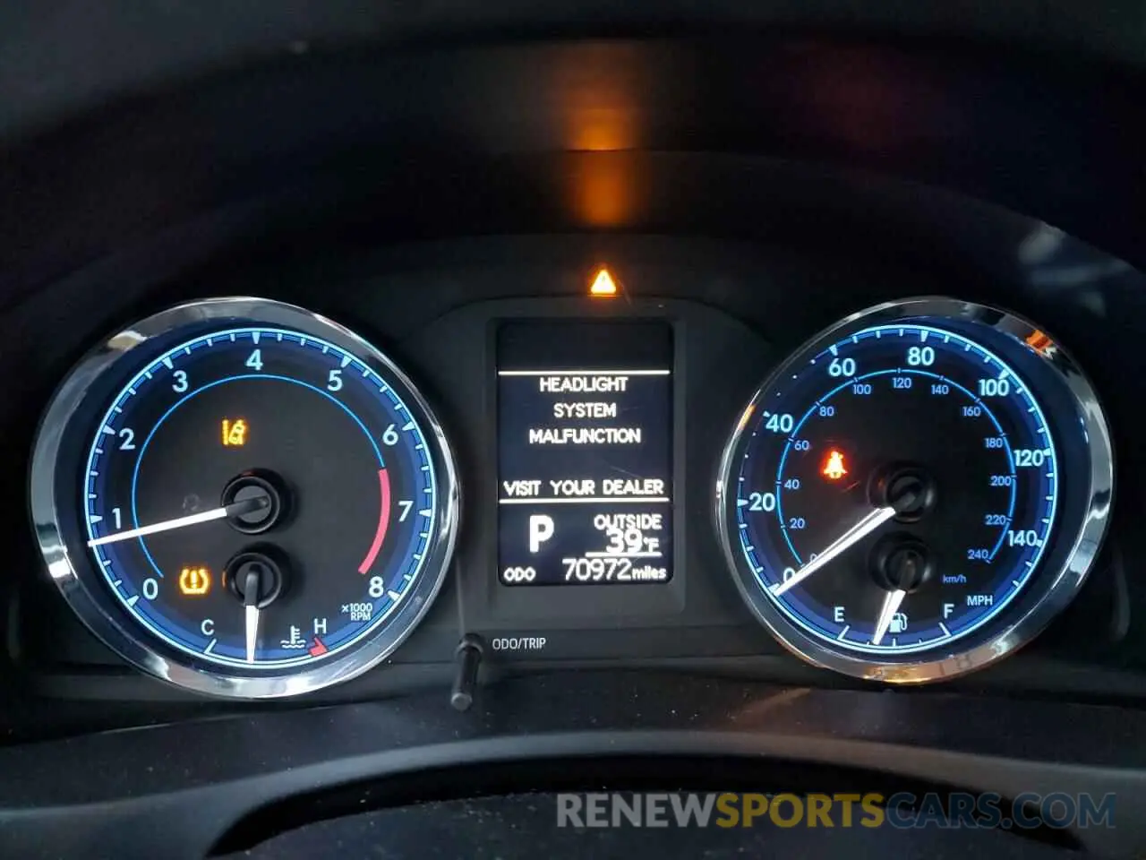 9 Фотография поврежденного автомобиля 5YFBURHE9KP936502 TOYOTA COROLLA 2019
