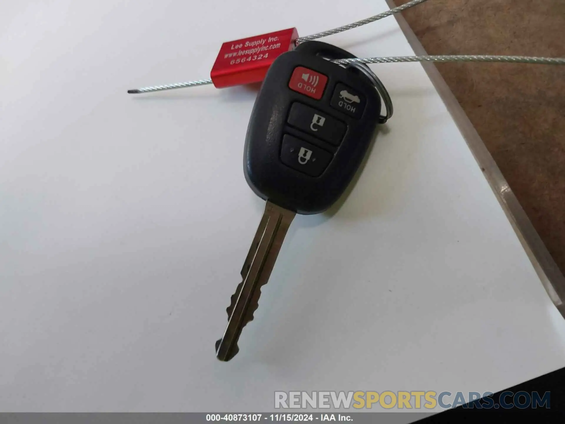 11 Фотография поврежденного автомобиля 5YFBURHE9KP936838 TOYOTA COROLLA 2019