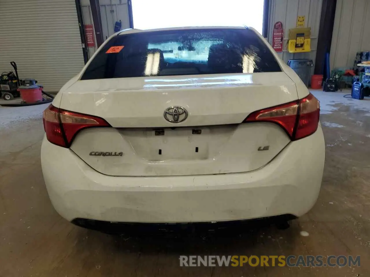 6 Фотография поврежденного автомобиля 5YFBURHE9KP939190 TOYOTA COROLLA 2019