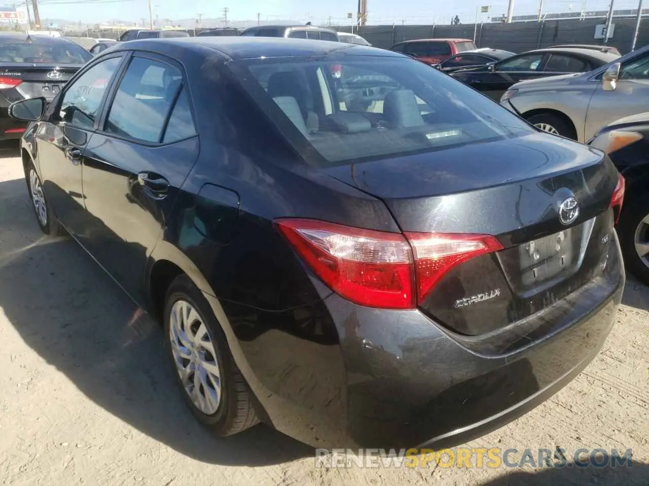 3 Фотография поврежденного автомобиля 5YFBURHE9KP940291 TOYOTA COROLLA 2019