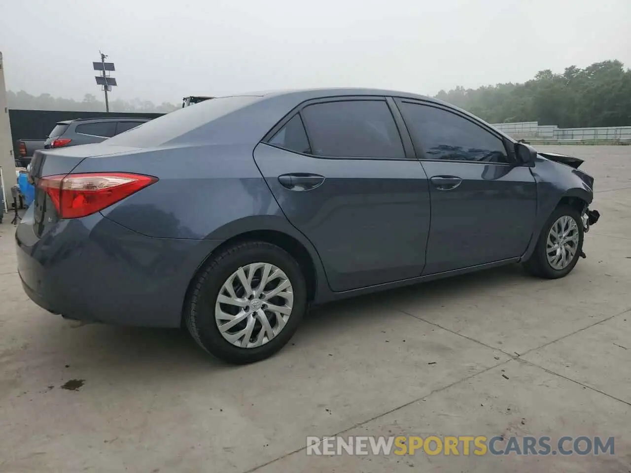 3 Фотография поврежденного автомобиля 5YFBURHE9KP941327 TOYOTA COROLLA 2019