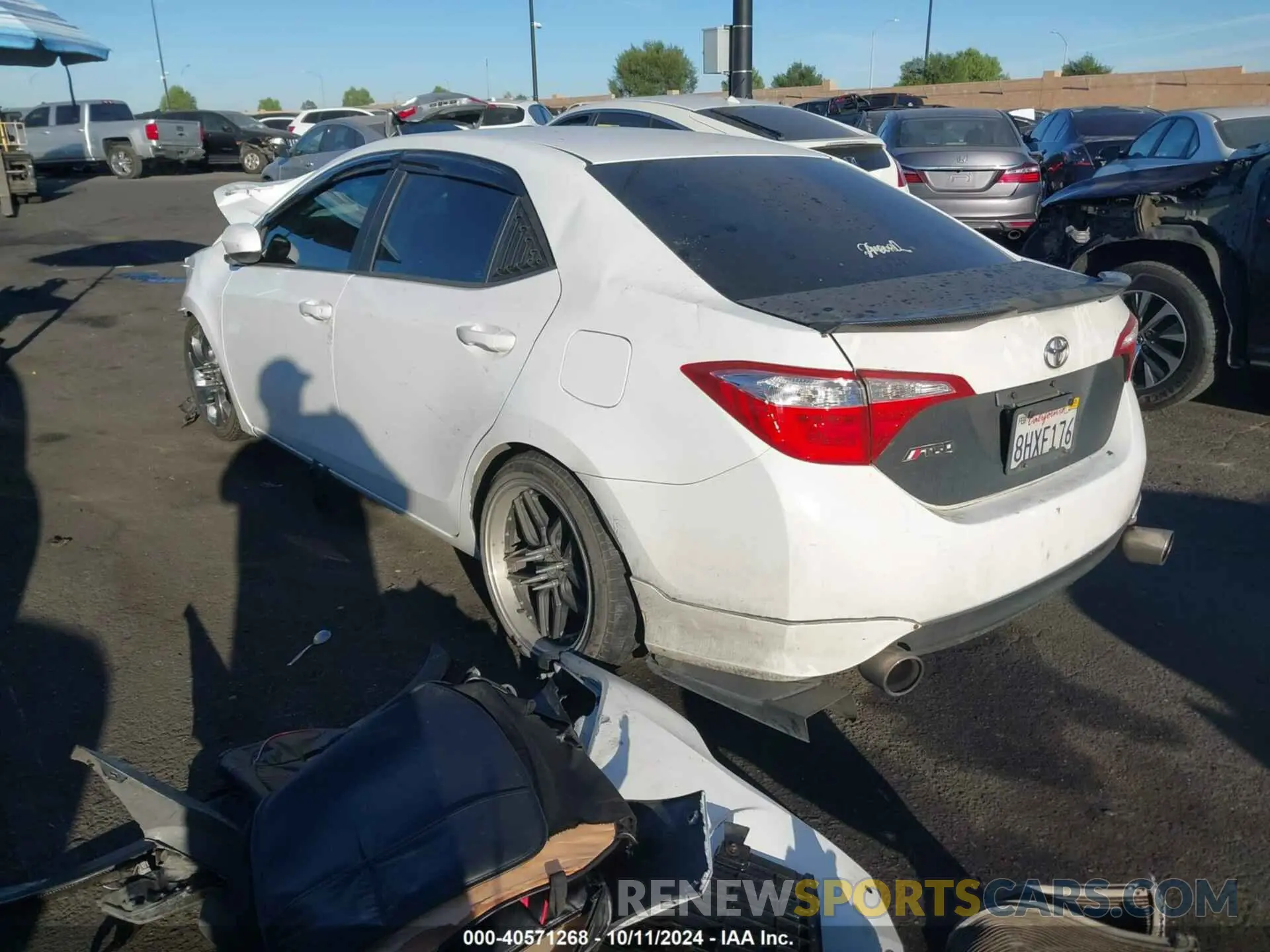 3 Фотография поврежденного автомобиля 5YFBURHE9KP942669 TOYOTA COROLLA 2019