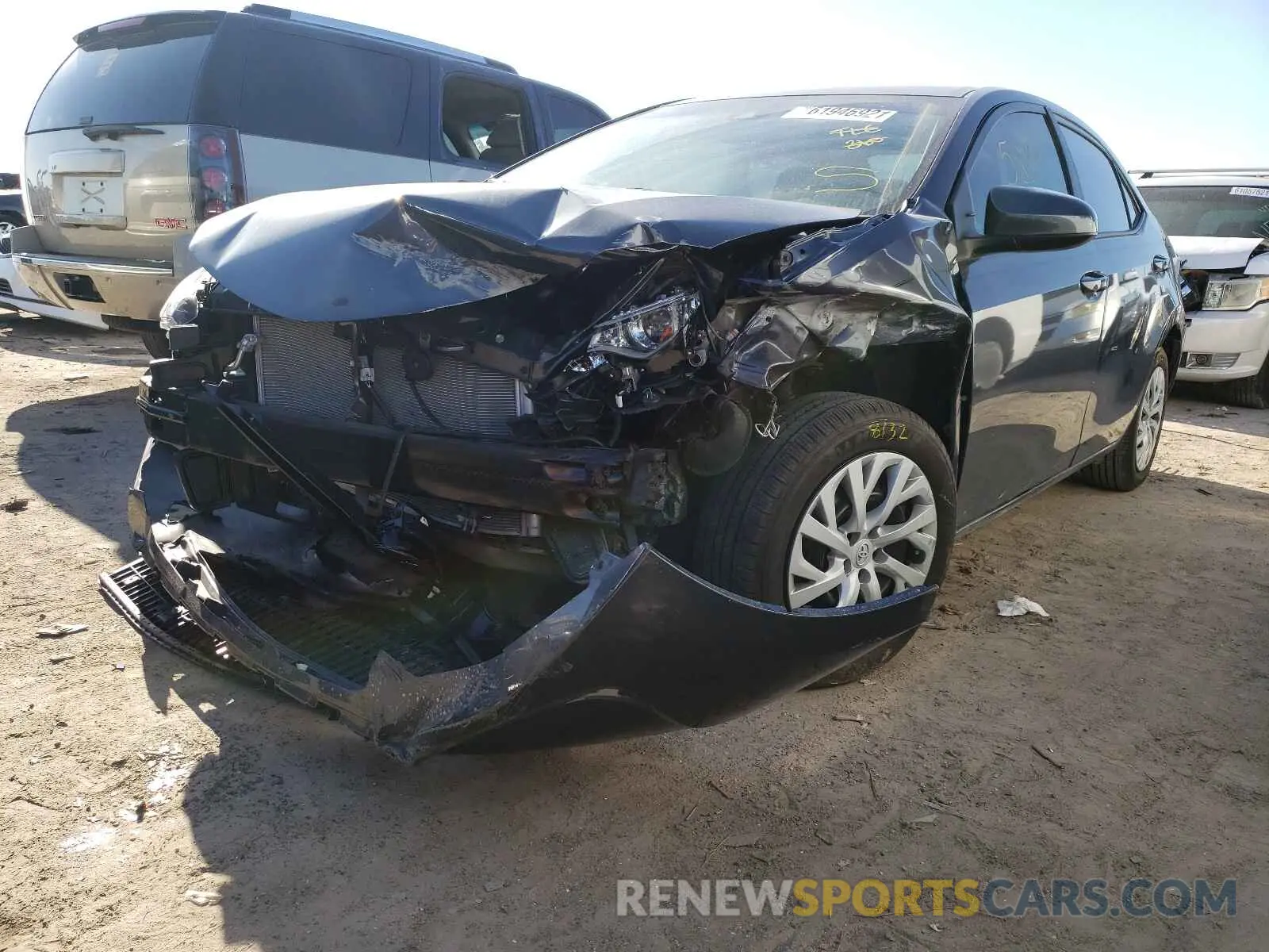 2 Photograph of a damaged car 5YFBURHEXKP858134 TOYOTA COROLLA 2019