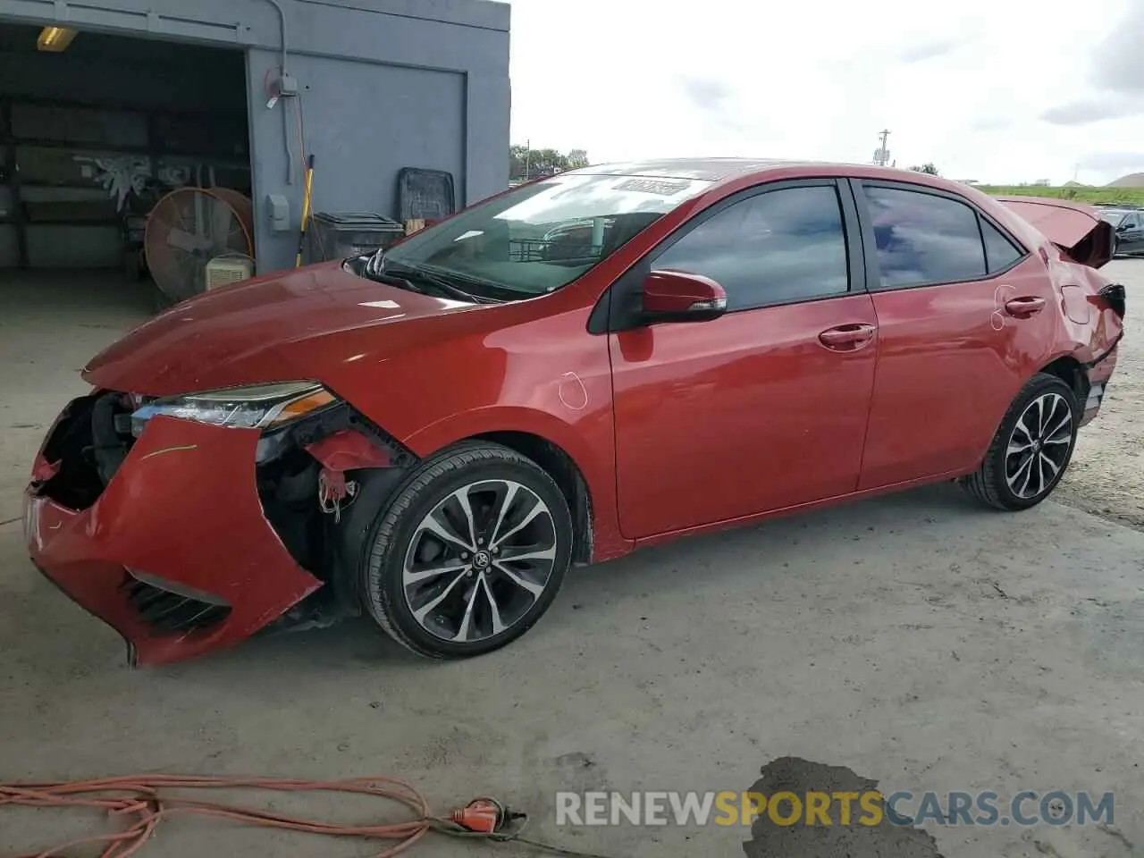 1 Photograph of a damaged car 5YFBURHEXKP859560 TOYOTA COROLLA 2019