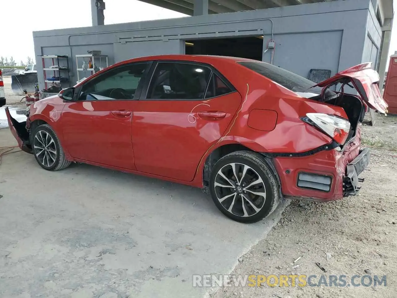 2 Photograph of a damaged car 5YFBURHEXKP859560 TOYOTA COROLLA 2019