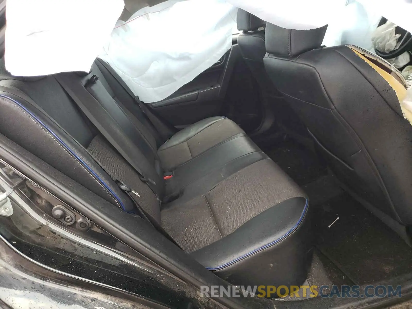 6 Photograph of a damaged car 5YFBURHEXKP861387 TOYOTA COROLLA 2019