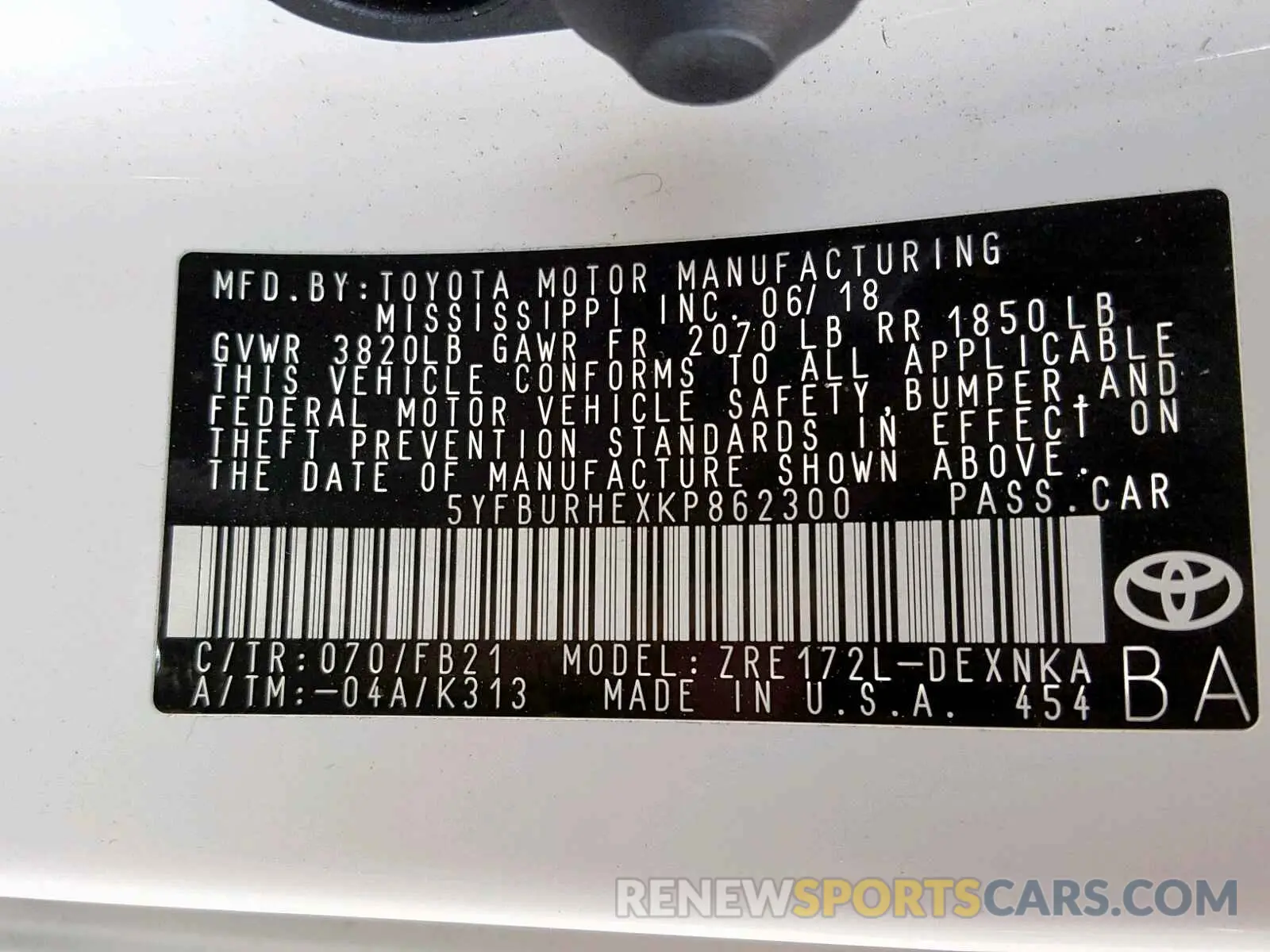 10 Photograph of a damaged car 5YFBURHEXKP862300 TOYOTA COROLLA 2019