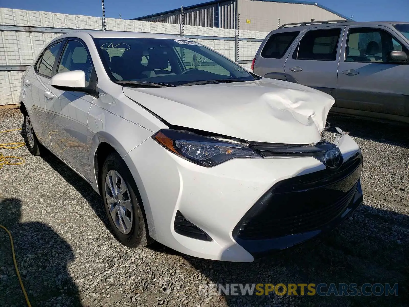 1 Photograph of a damaged car 5YFBURHEXKP868887 TOYOTA COROLLA 2019
