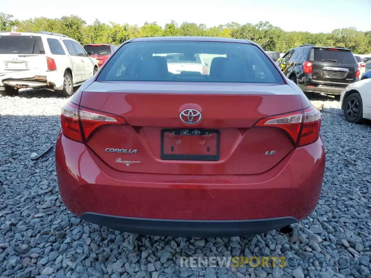 6 Photograph of a damaged car 5YFBURHEXKP872888 TOYOTA COROLLA 2019