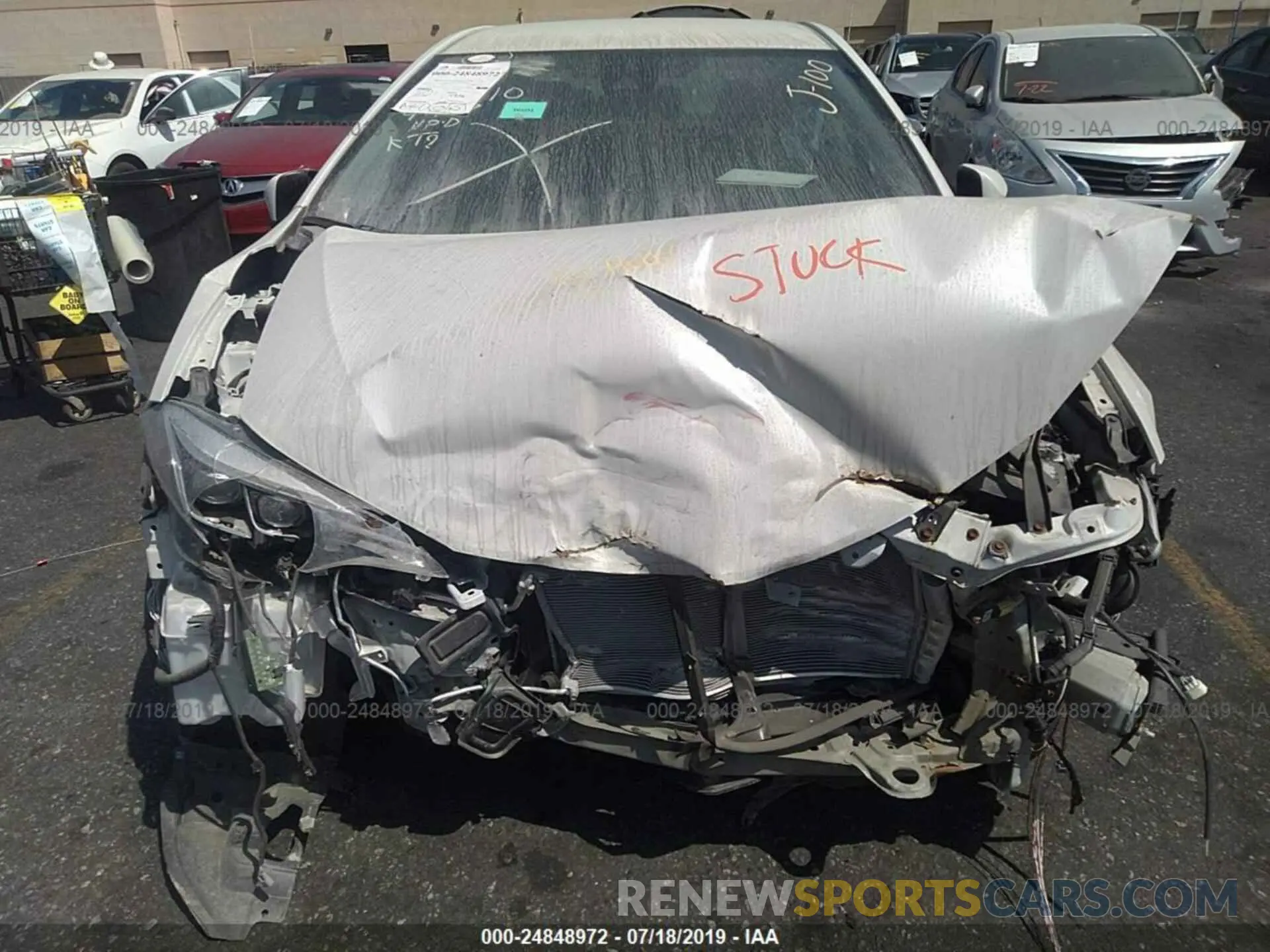 10 Photograph of a damaged car 5YFBURHEXKP873507 TOYOTA COROLLA 2019