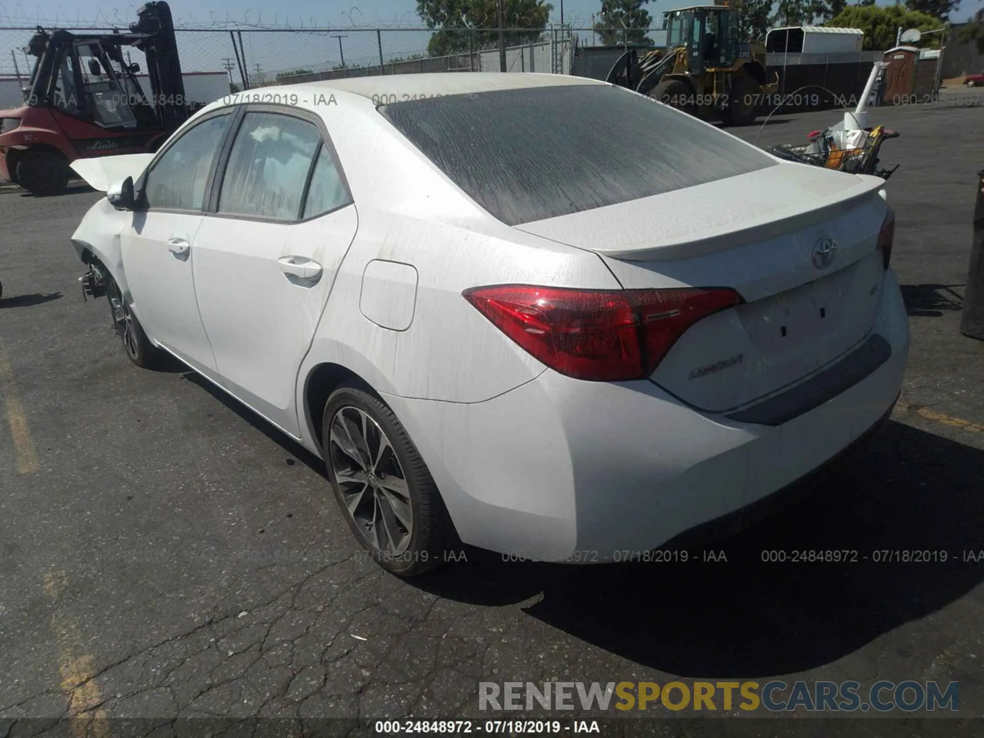 3 Photograph of a damaged car 5YFBURHEXKP873507 TOYOTA COROLLA 2019