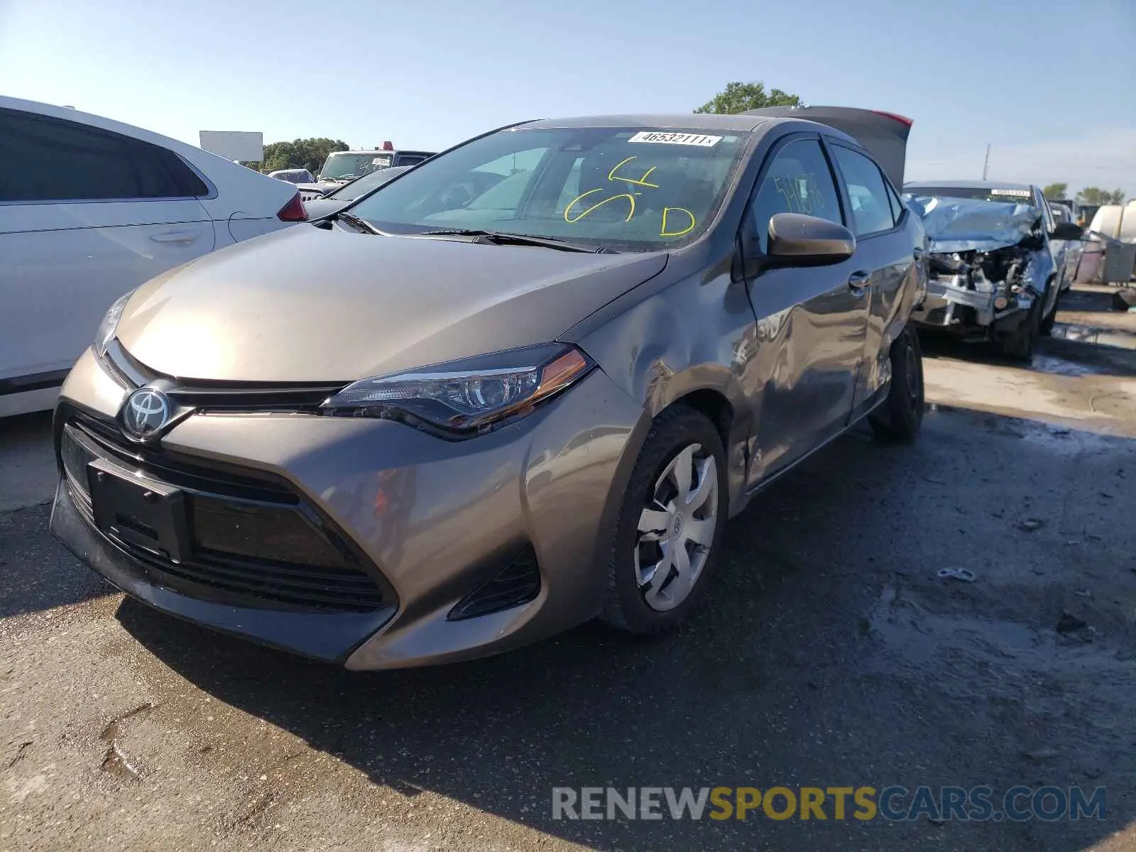 2 Photograph of a damaged car 5YFBURHEXKP875290 TOYOTA COROLLA 2019
