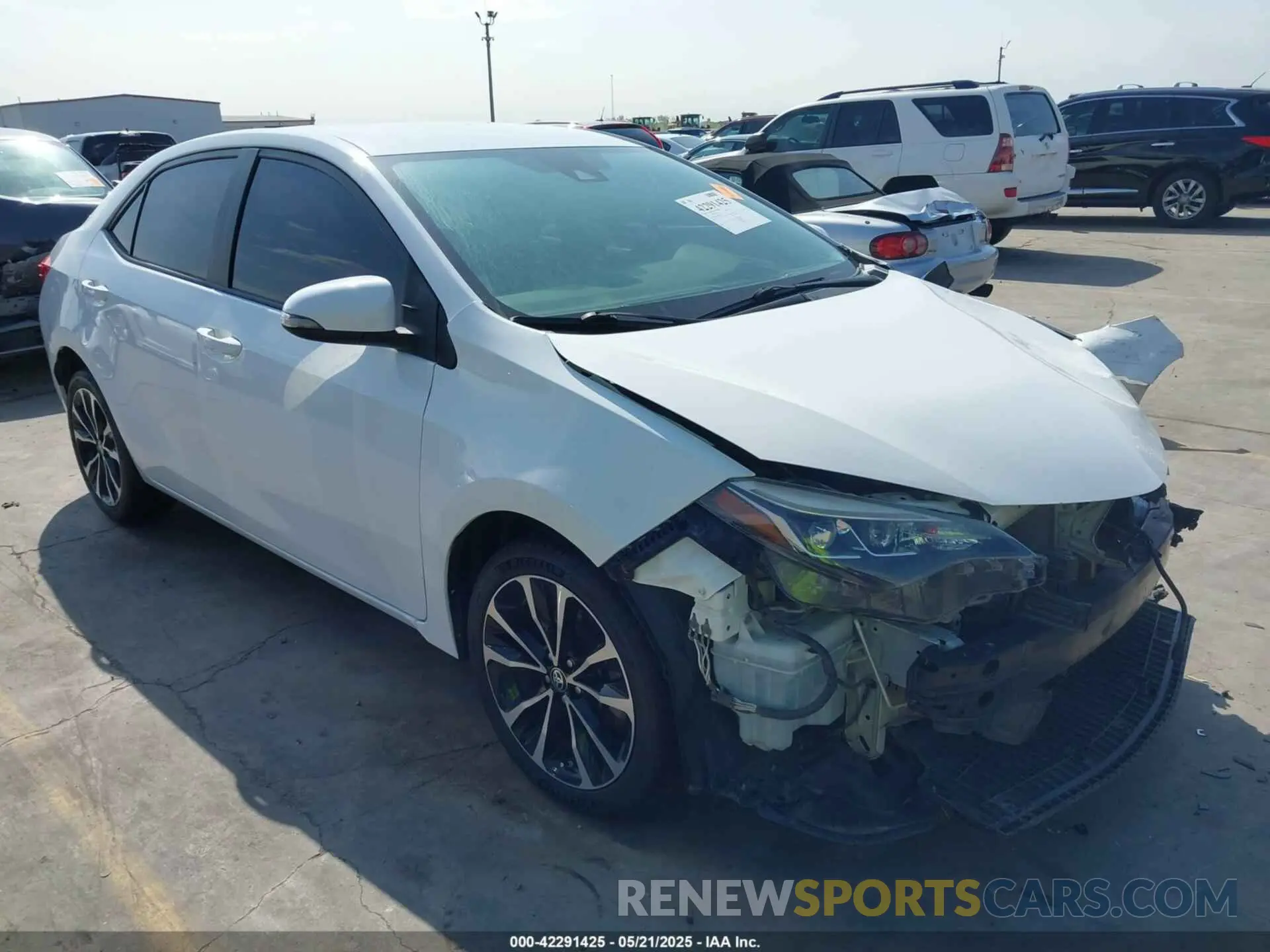 1 Фотография поврежденного автомобиля 5YFBURHEXKP885270 TOYOTA COROLLA 2019