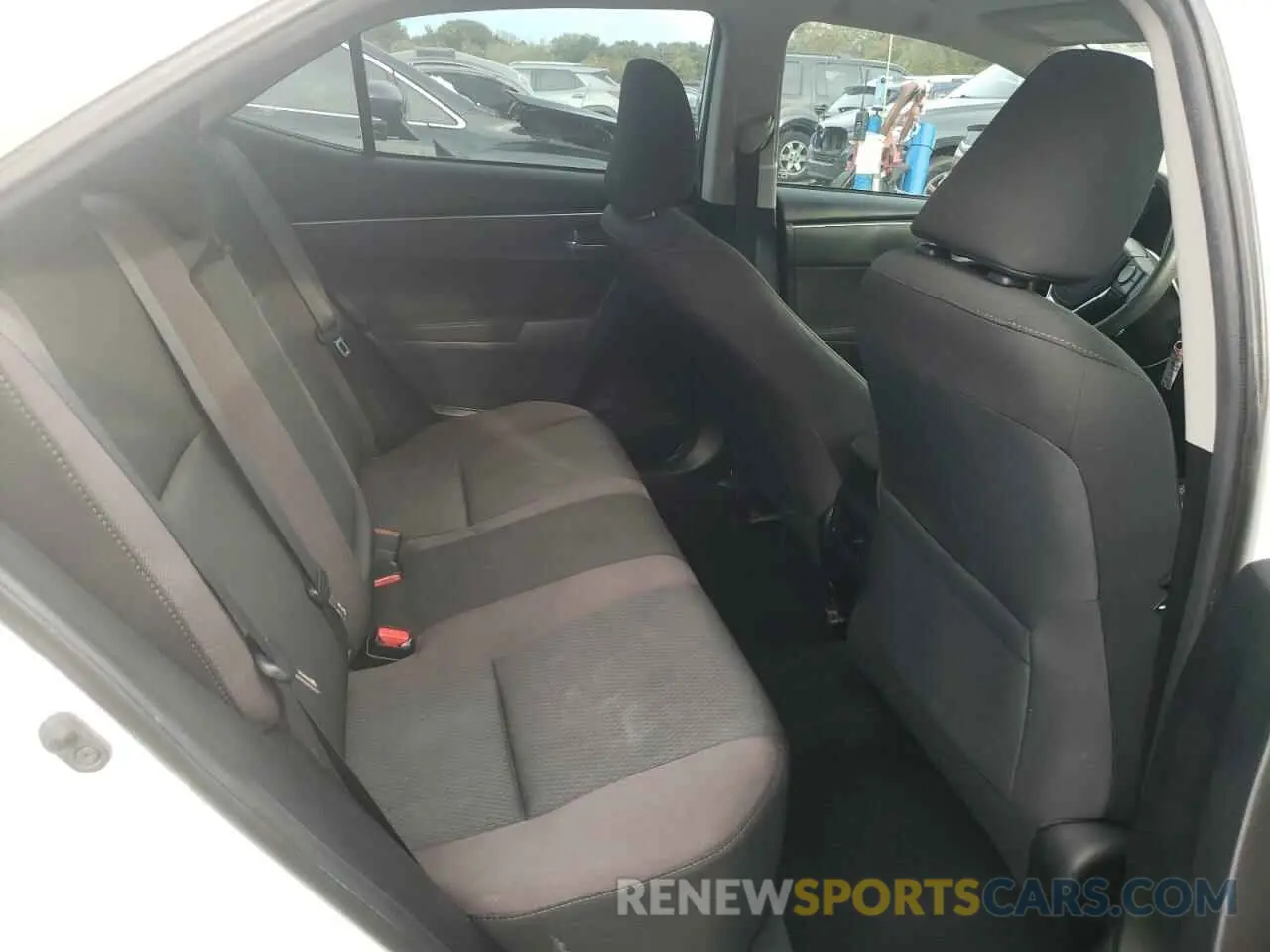 10 Фотография поврежденного автомобиля 5YFBURHEXKP890131 TOYOTA COROLLA 2019