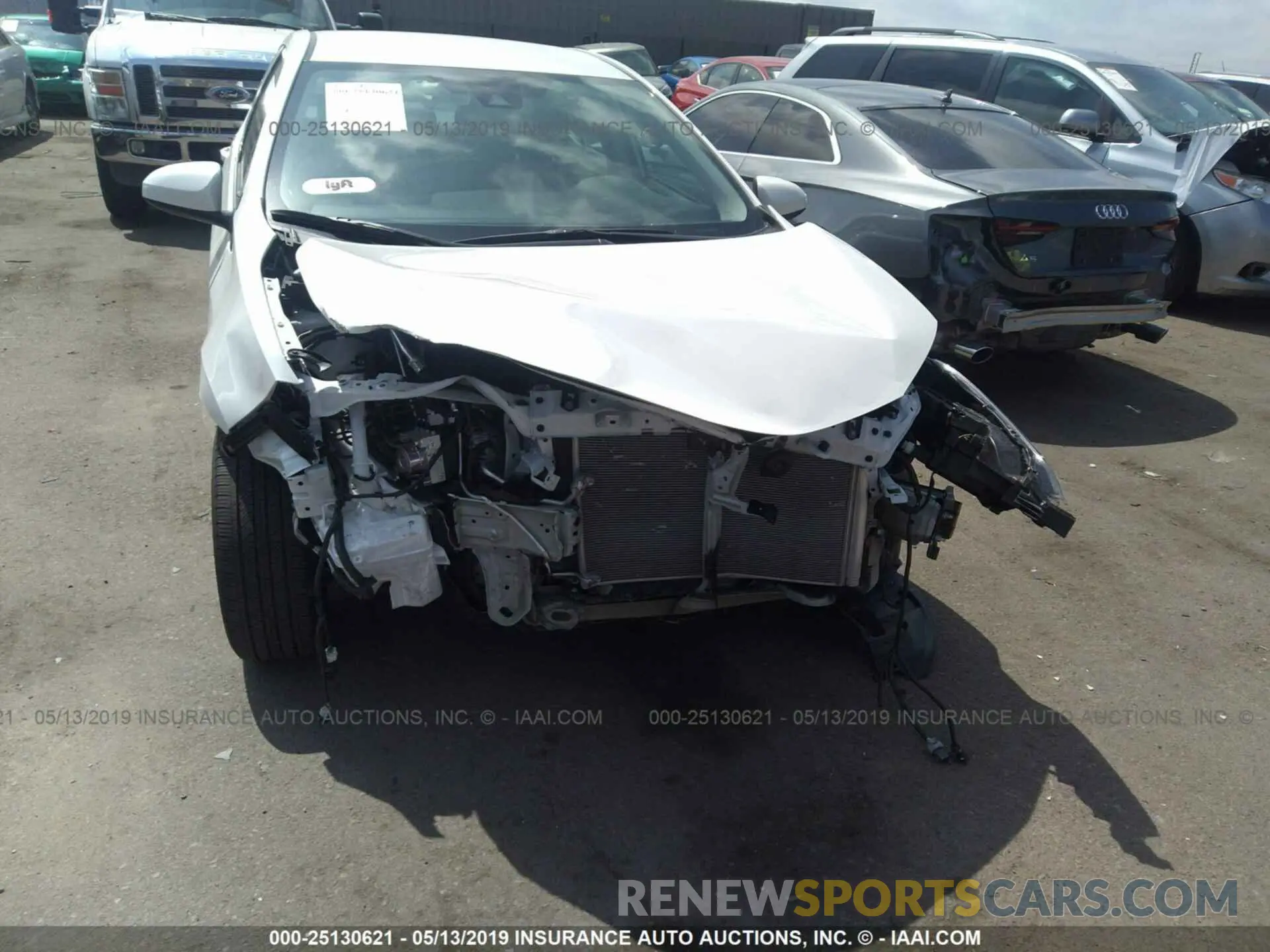 6 Photograph of a damaged car 5YFBURHEXKP892140 TOYOTA COROLLA 2019